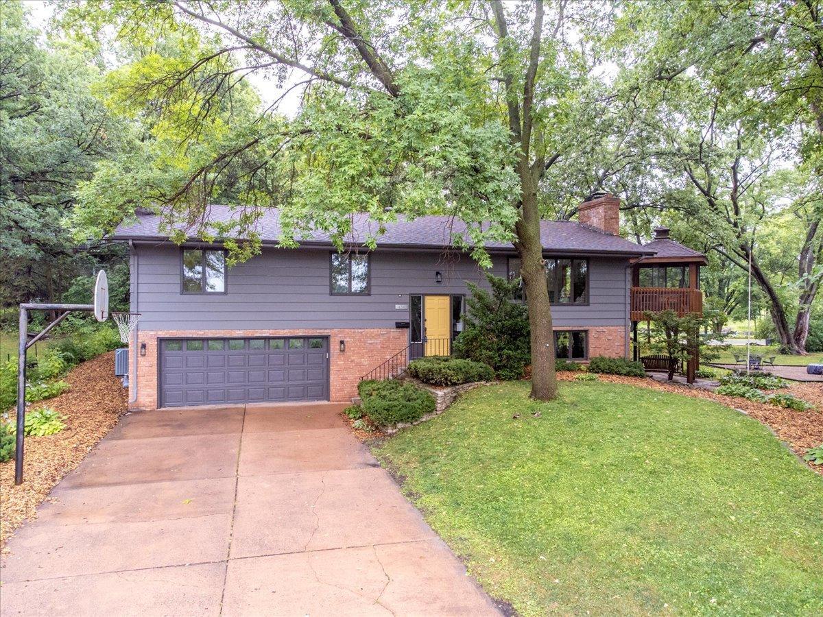 View of Residential at 4343 Meadowbrook Boulevard, Saint Louis Park MN 55416, Saint Louis Park - Mike Wilen | Minnesota Team Real Estate