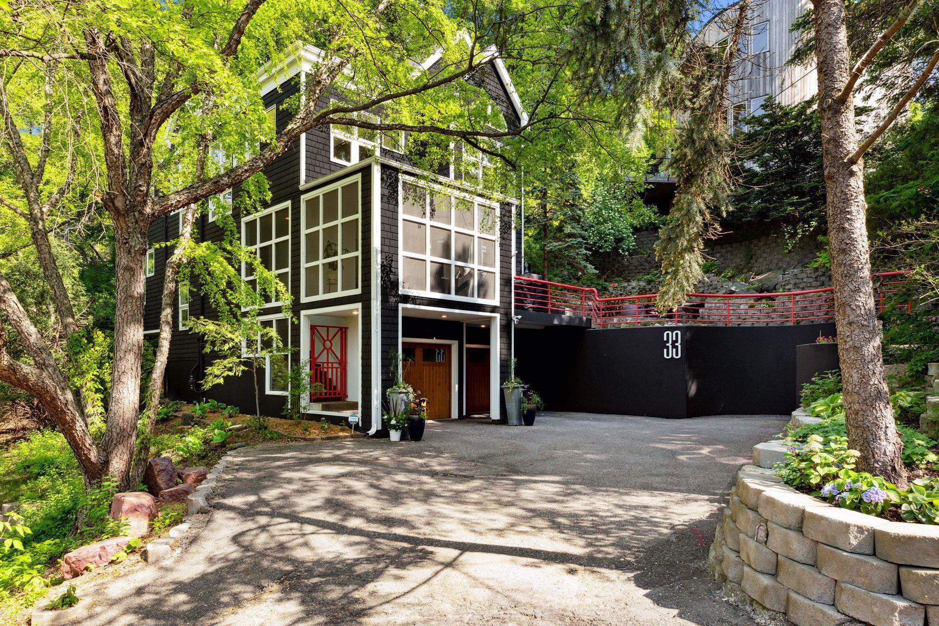 View of Residential at 33 Summit Place, Minneapolis MN 55403, Minneapolis - Mike Wilen | Minnesota Team Real Estate