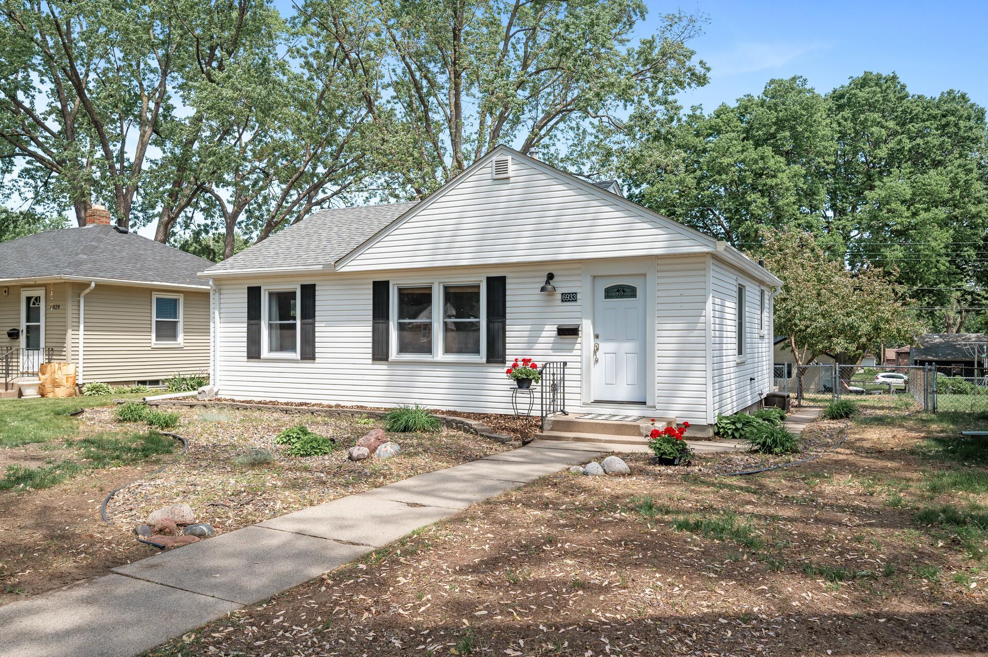 View of Residential at 6933 Vincent Avenue, Richfield MN 55423, Richfield - Mike Wilen | Minnesota Team Real Estate