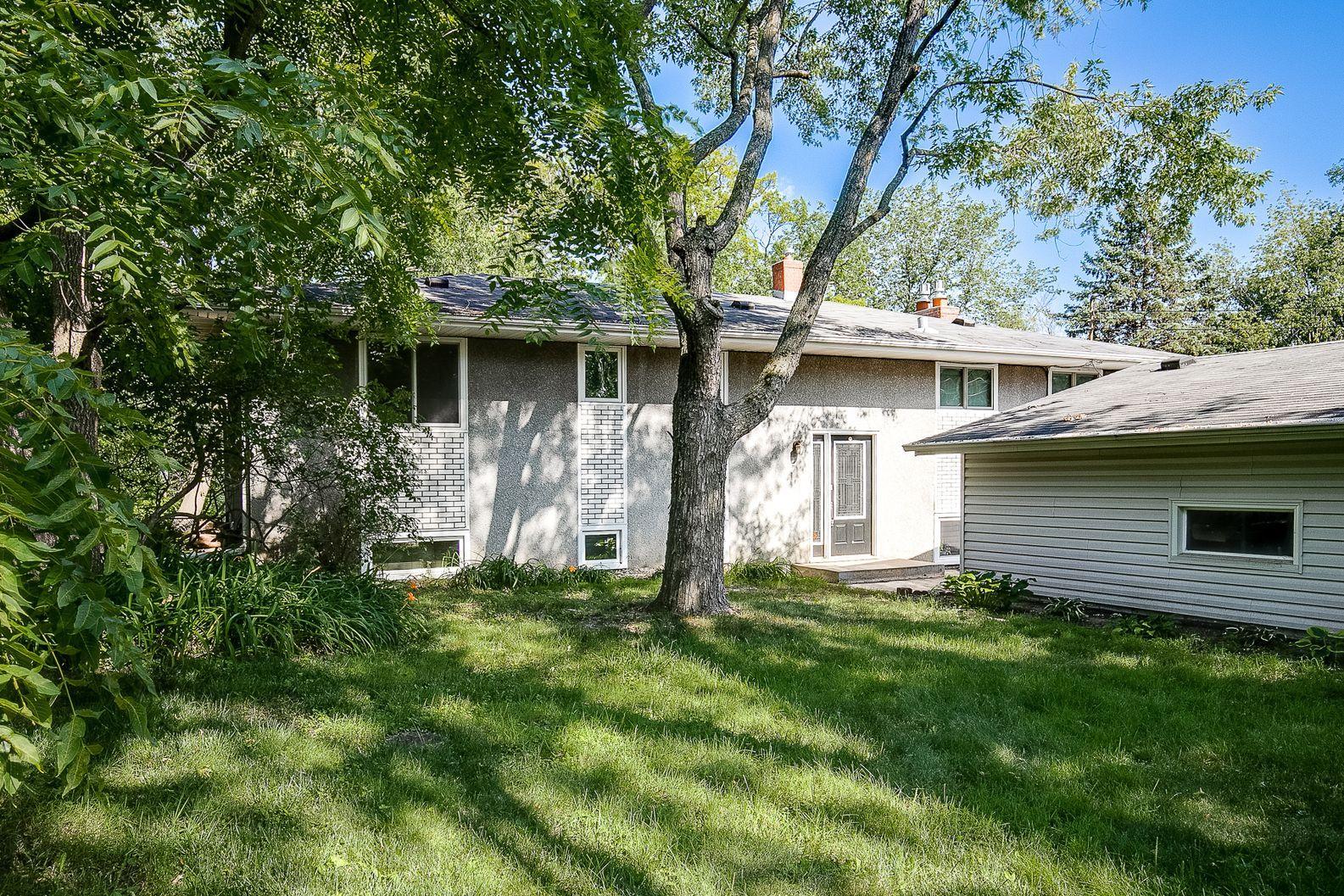View of Residential at 3218 Owasso Boulevard, Shoreview MN 55126, Shoreview - Mike Wilen | Minnesota Team Real Estate