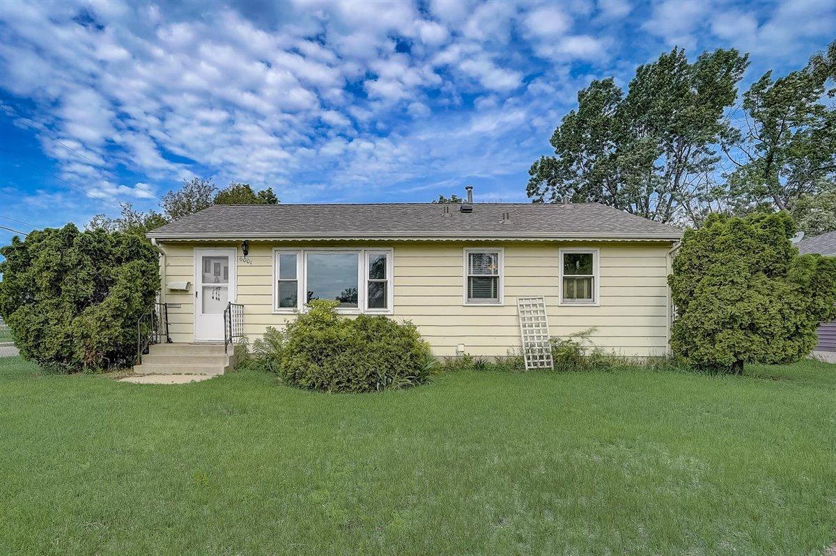 View of Residential at 6001 Fremont Avenue, Brooklyn Center MN 55430, Brooklyn Center - Mike Wilen | Minnesota Team Real Estate