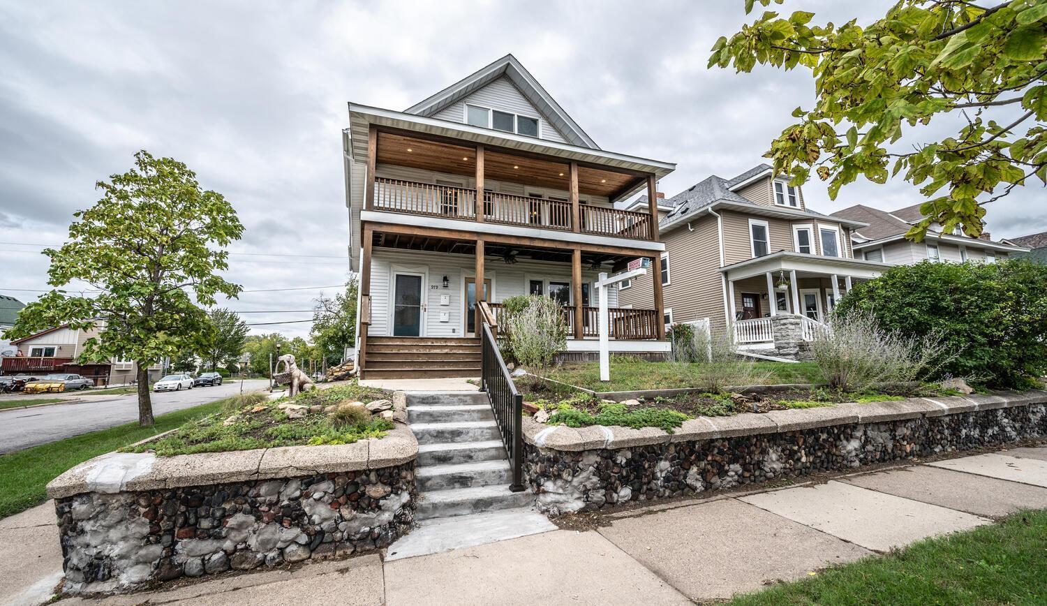 View of Residential Income at 979 Marshall Avenue, Saint Paul MN 55104, Saint Paul - Mike Wilen | Minnesota Team Real Estate