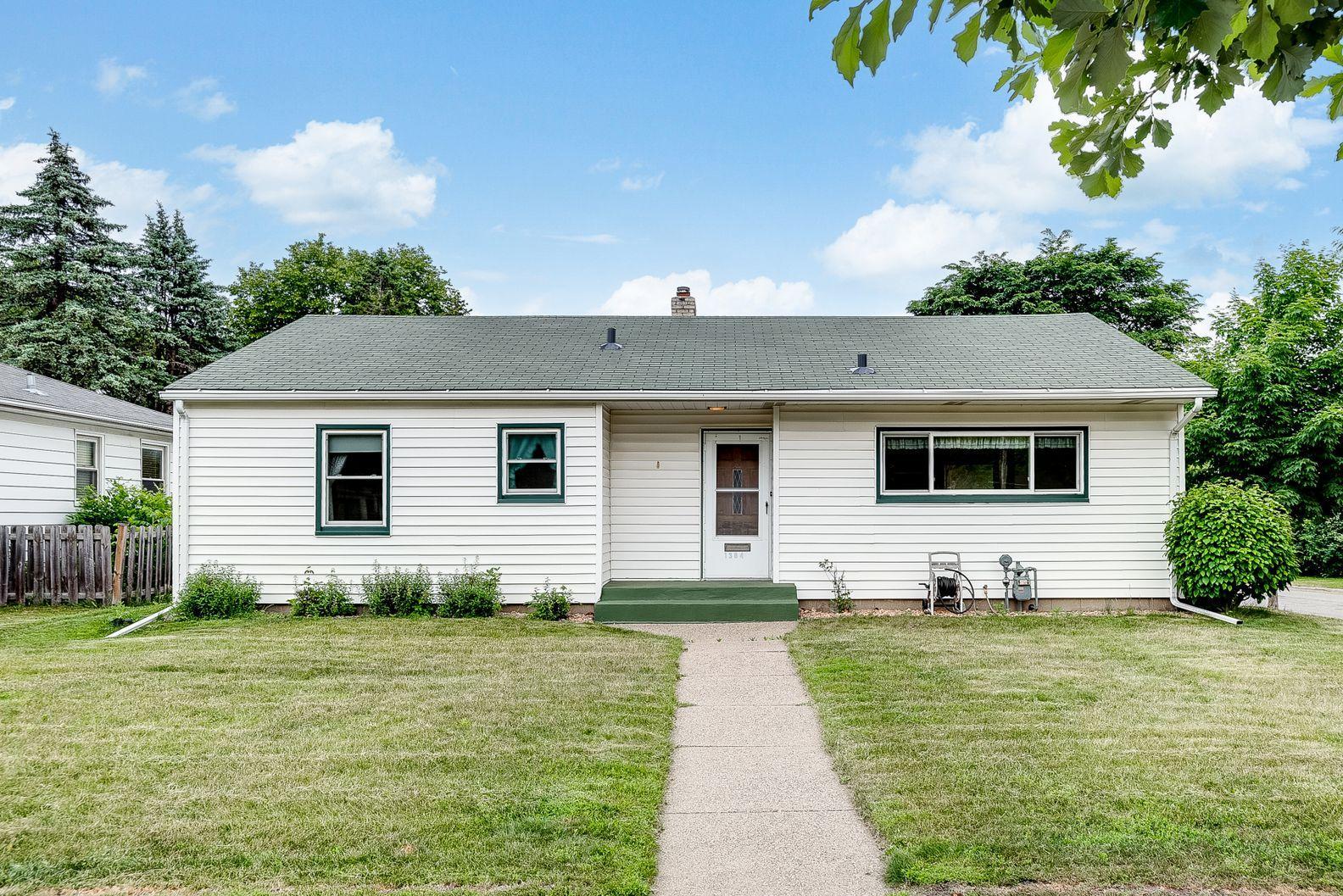View of Residential at 1384 Cohansey Street, Saint Paul MN 55117, Saint Paul - Mike Wilen | Minnesota Team Real Estate