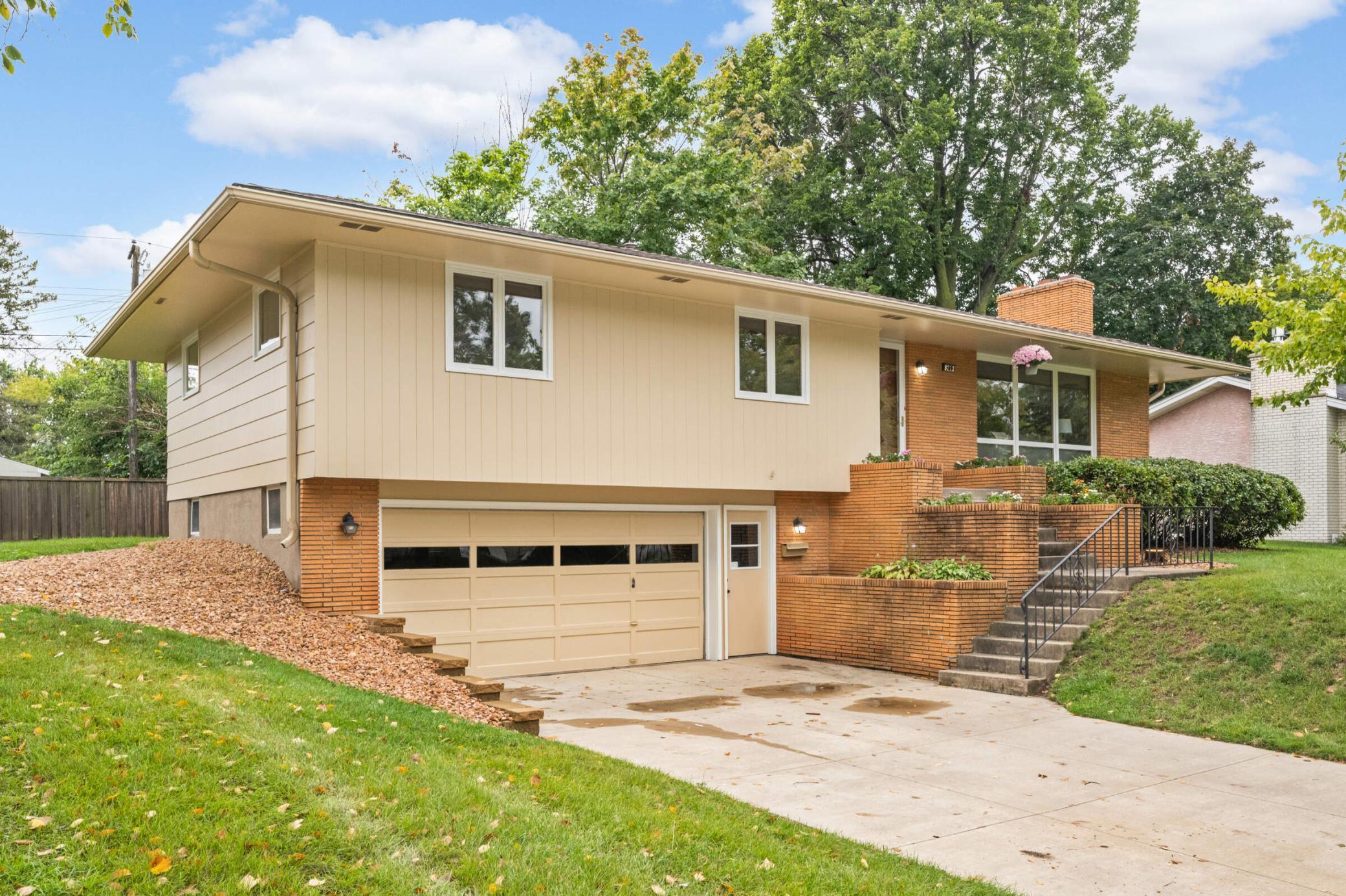 View of Residential at 3212 Wendhurst Avenue, Saint Anthony MN 55418, Saint Anthony - Mike Wilen | Minnesota Team Real Estate