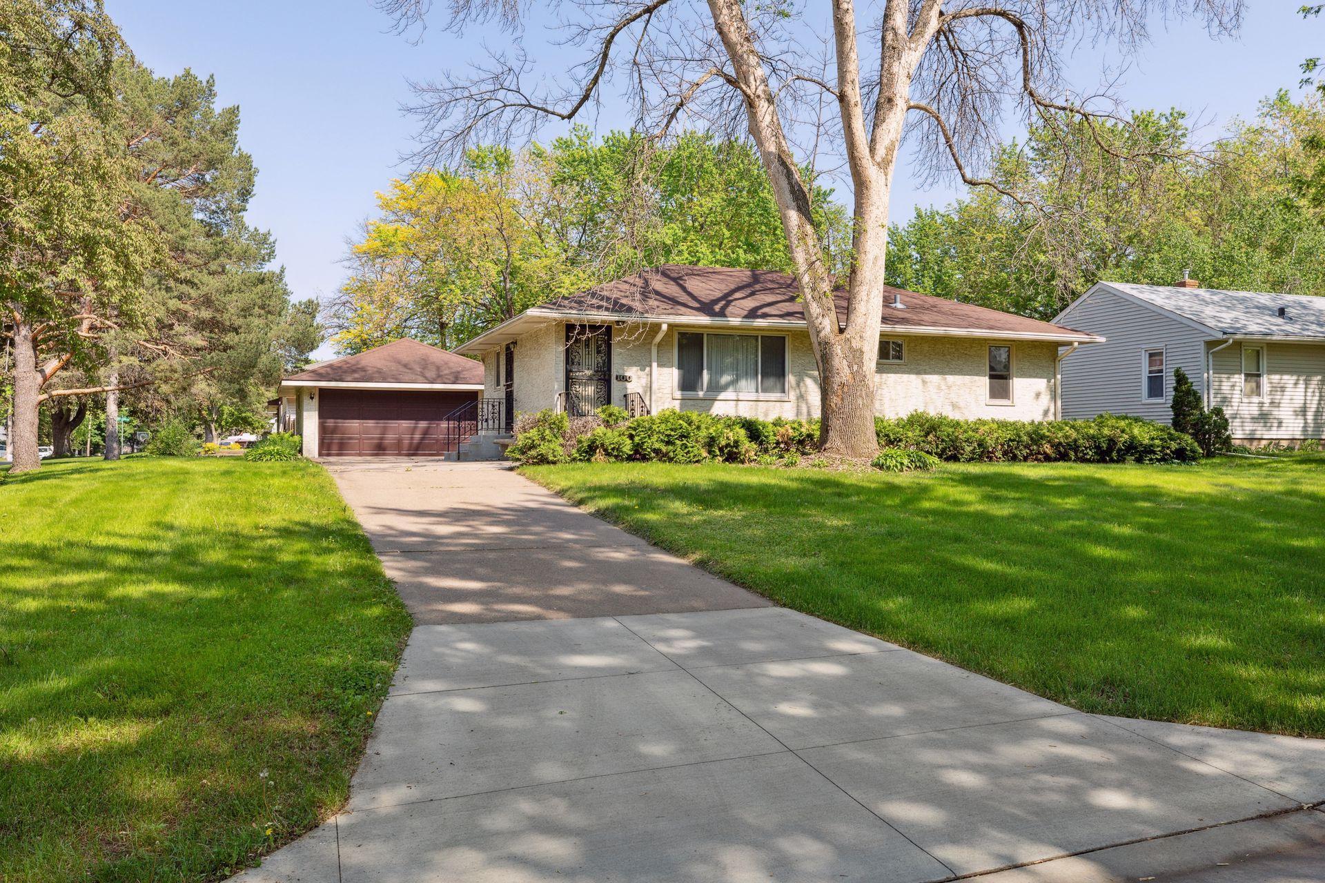 View of Residential at 100 Ferndale Street, Maplewood MN 55119, Maplewood - Mike Wilen | Minnesota Team Real Estate