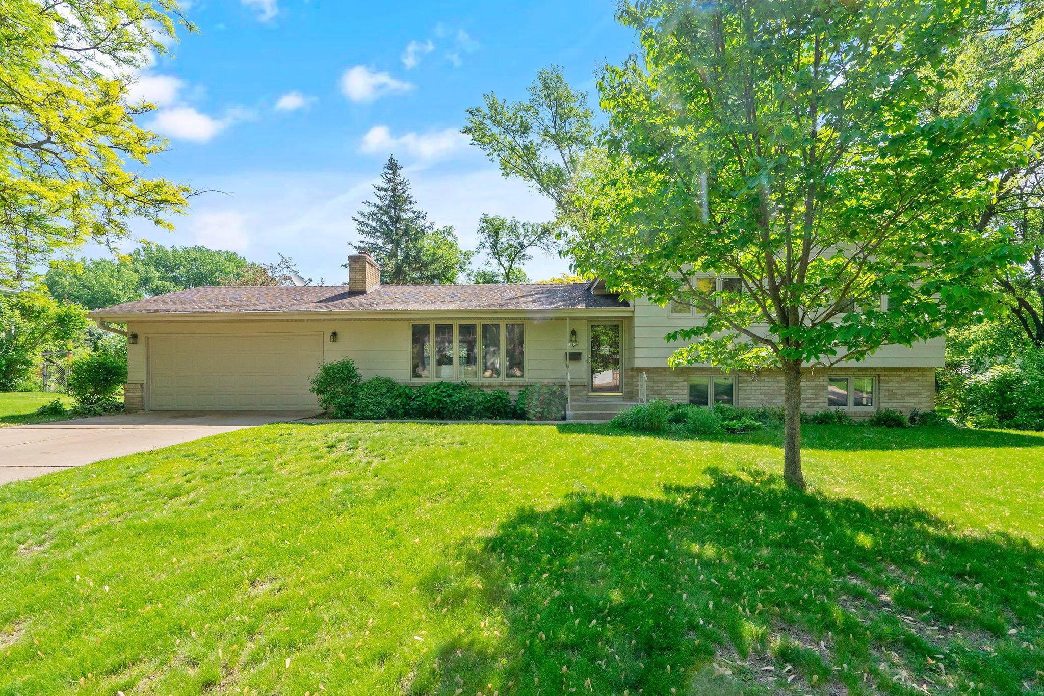 View of Residential at 1420 Maryland Avenue, Golden Valley MN 55427, Golden Valley - Mike Wilen | Minnesota Team Real Estate