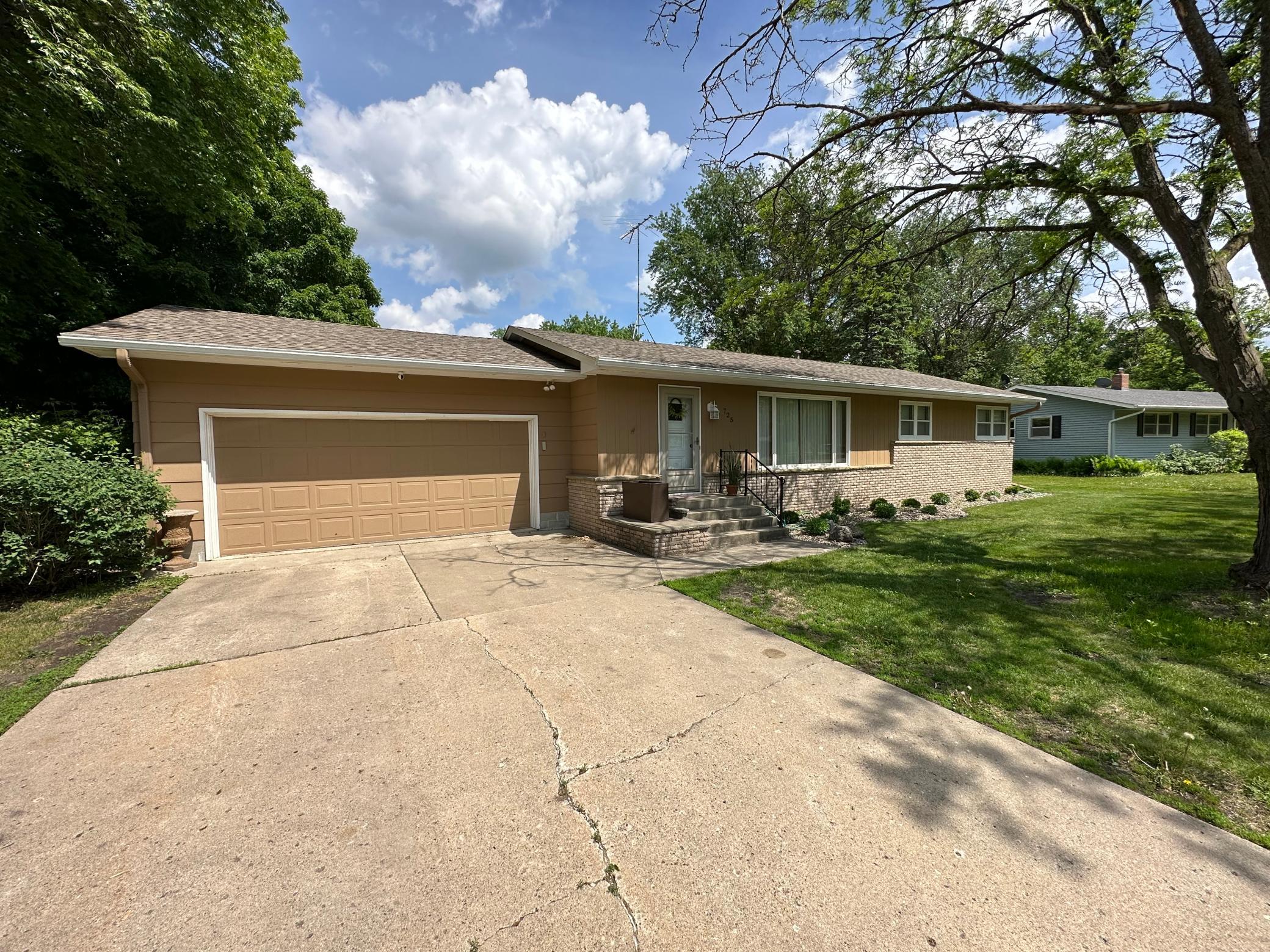 View of Residential at 725 Lee Avenue, Cokato MN 55321, Cokato - Mike Wilen | Minnesota Team Real Estate
