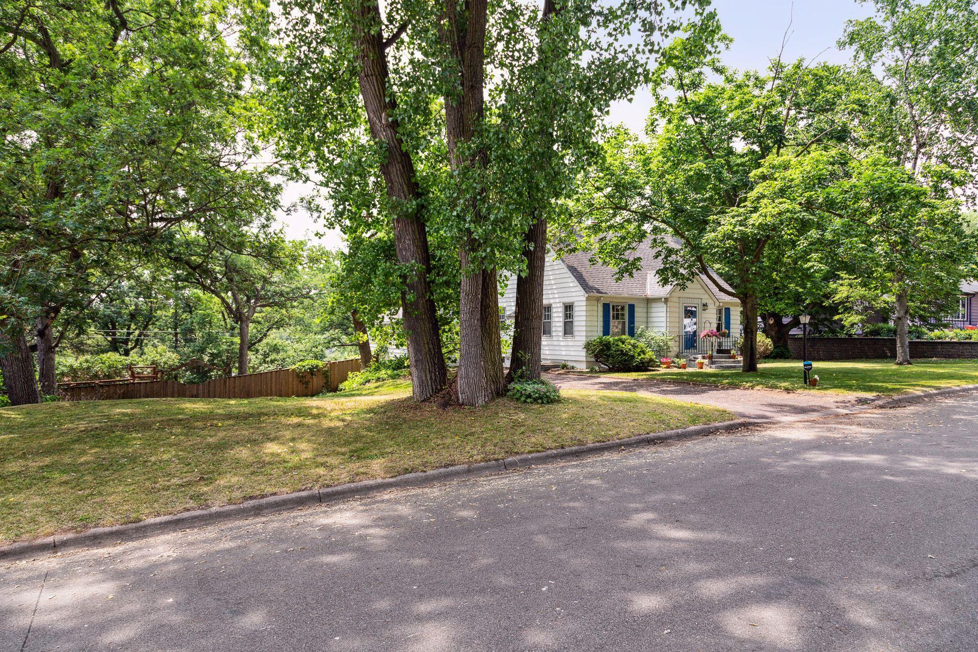 View of Residential at 464 Glenwood Avenue, Roseville MN 55113, Roseville - Mike Wilen | Minnesota Team Real Estate