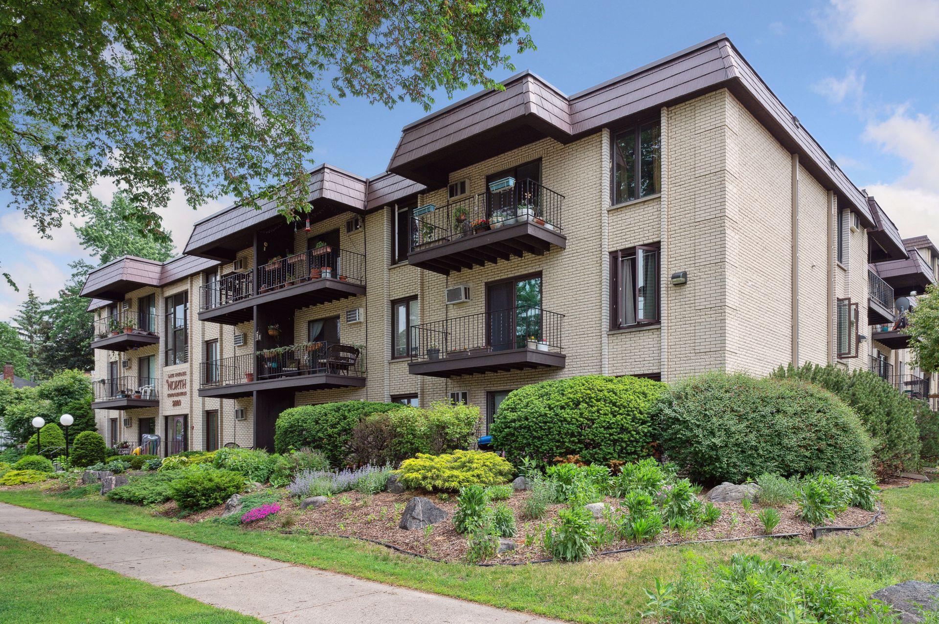 View of Residential at 2809 Minnehaha Parkway #103, Minneapolis MN 55417, Minneapolis - Mike Wilen | Minnesota Team Real Estate