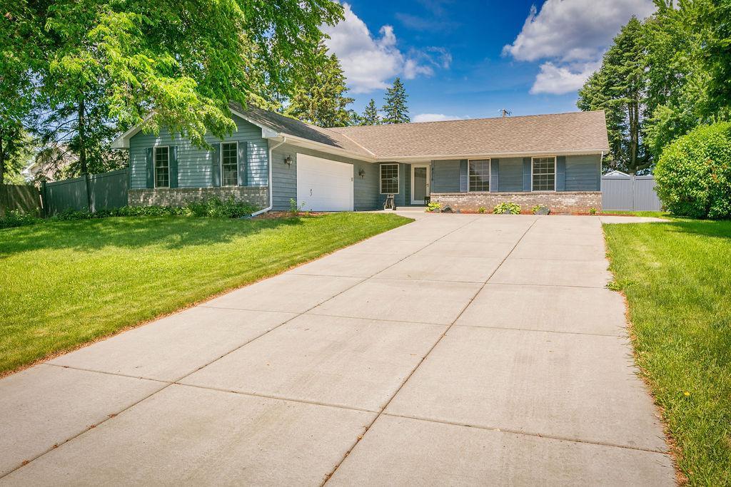 View of Residential at 8316 66th Street, Cottage Grove MN 55016, Cottage Grove - Mike Wilen | Minnesota Team Real Estate