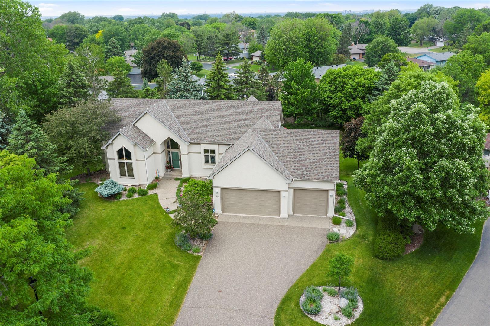 View of Residential at 3900 Donegal Way, Eagan MN 55122, Eagan - Mike Wilen | Minnesota Team Real Estate