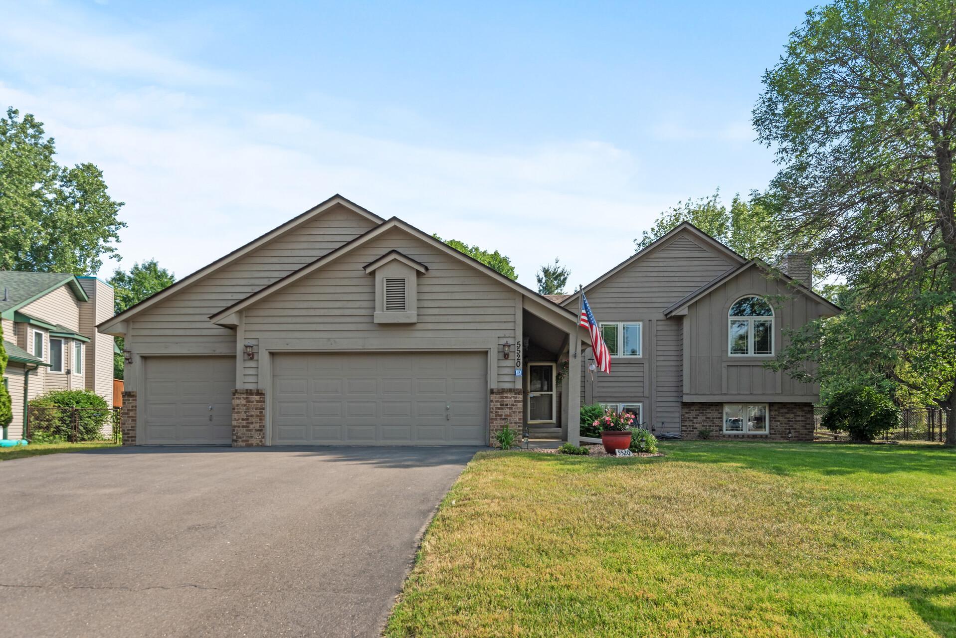 View of Residential at 5520 Golfview Lane, Oakdale MN 55128, Oakdale - Mike Wilen | Minnesota Team Real Estate