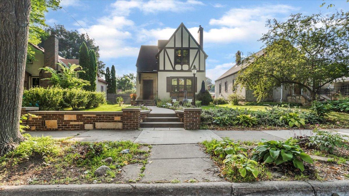 View of Residential at 3338 Xerxes Avenue, Minneapolis MN 55412, Minneapolis - Mike Wilen | Minnesota Team Real Estate
