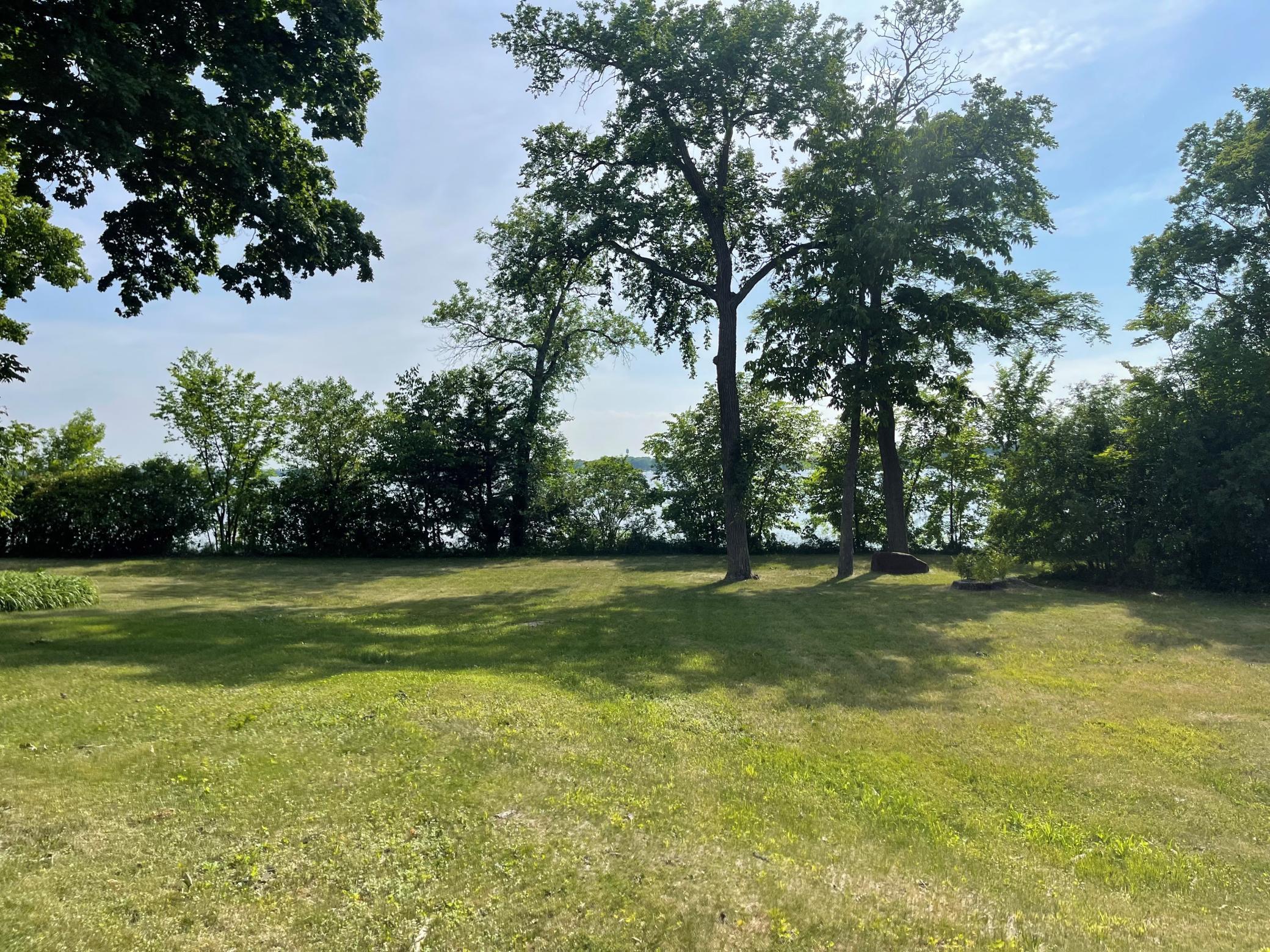 View of Land at 1450 Bracketts Point Road, Wayzata MN 55391, Wayzata - Mike Wilen | Minnesota Team Real Estate