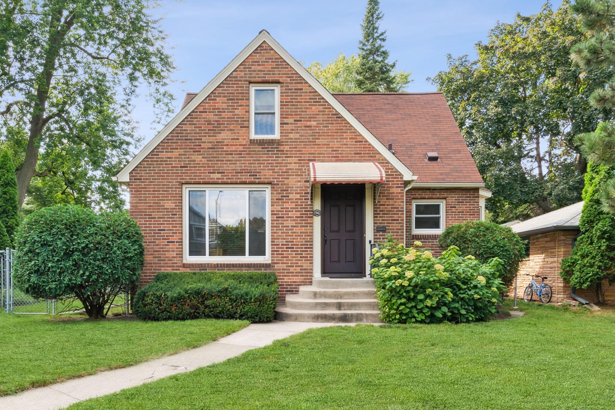 View of Residential at 2942 Mckinley Street, Minneapolis MN 55418, Minneapolis - Mike Wilen | Minnesota Team Real Estate