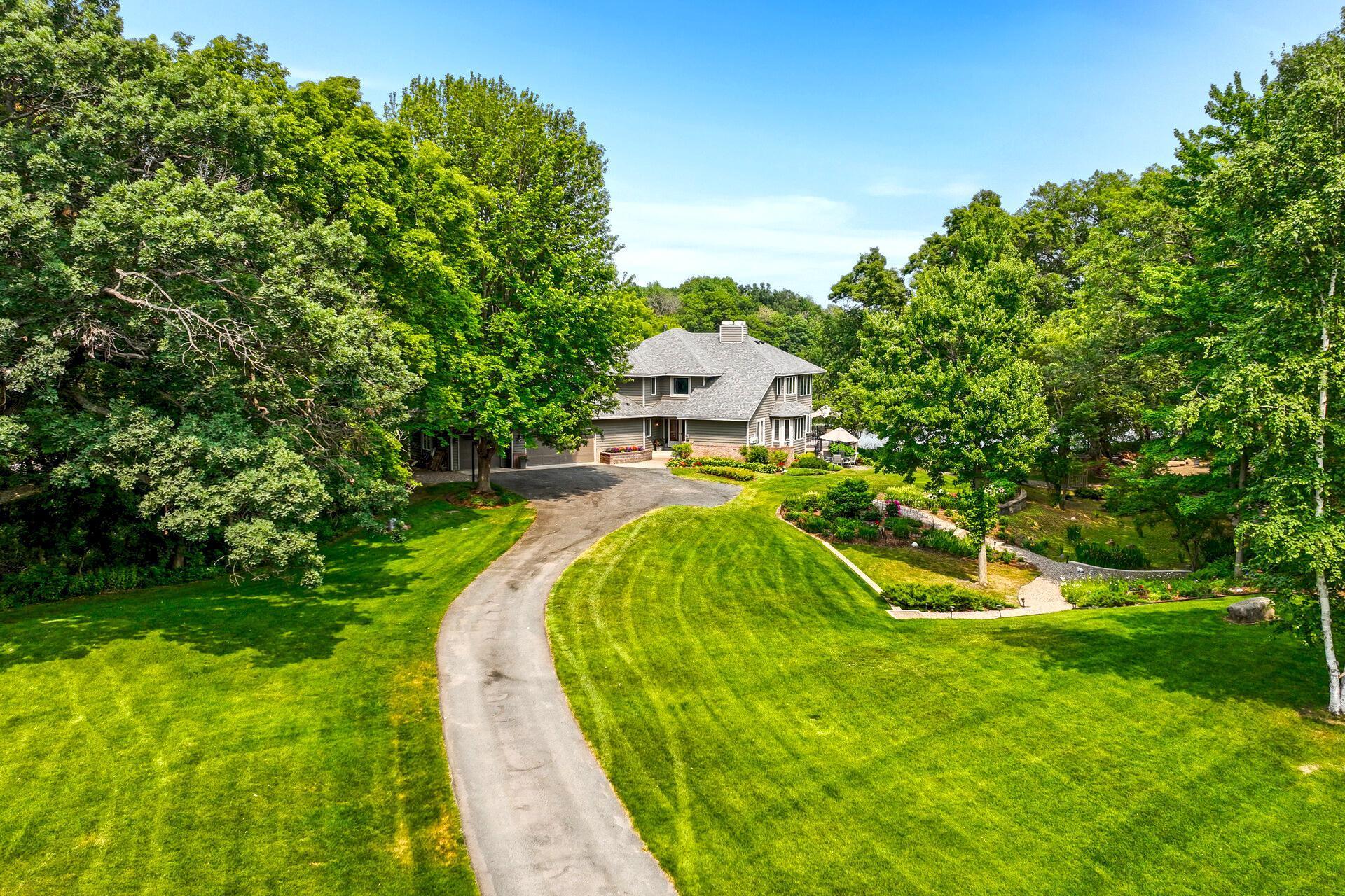 View of Residential at 4 Fenlea Circle, White Bear Lake MN 55110, White Bear Lake - Mike Wilen | Minnesota Team Real Estate
