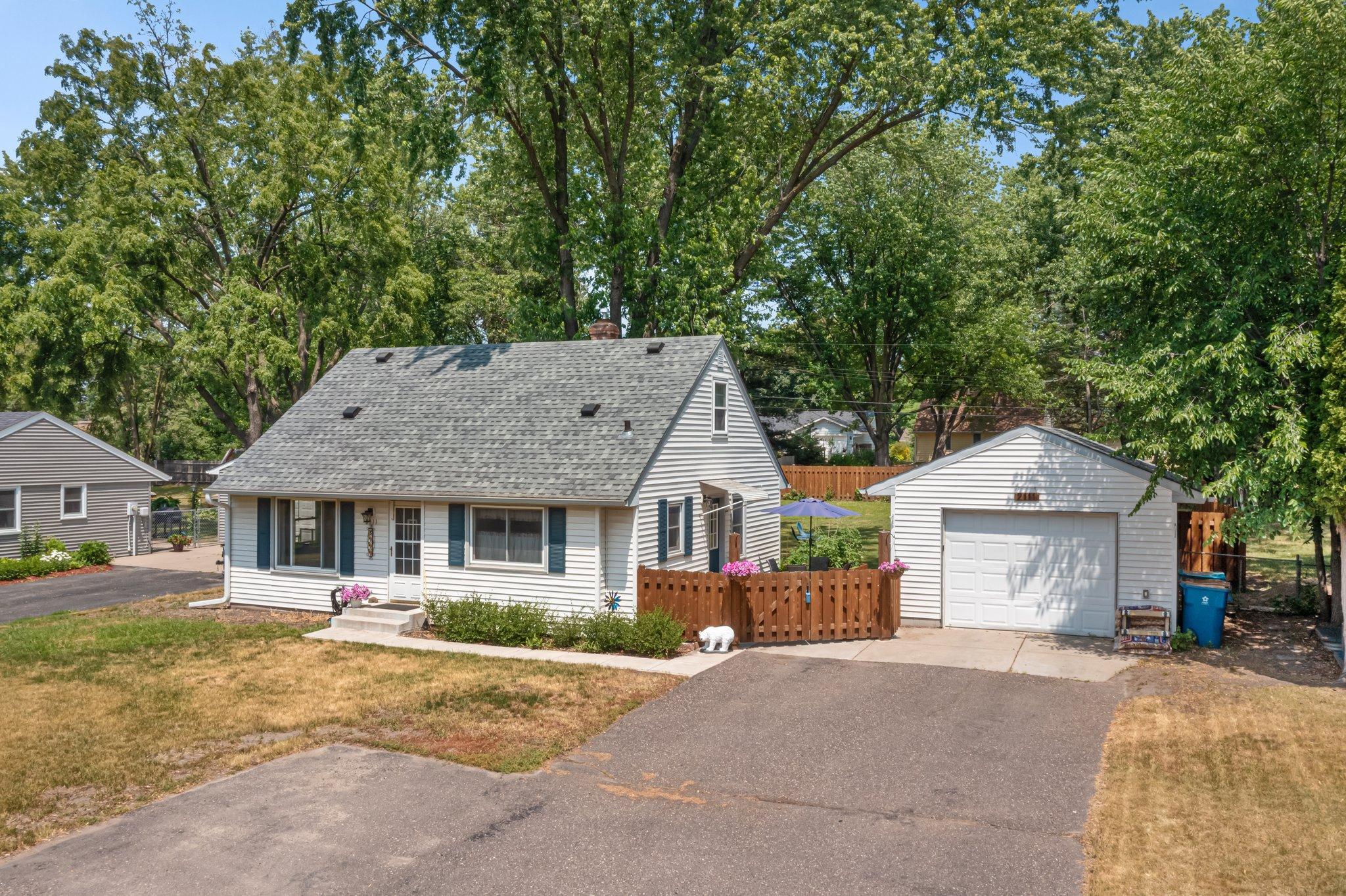 View of Residential at 2111 Blomquist Avenue, White Bear Lake MN 55110, White Bear Lake - Mike Wilen | Minnesota Team Real Estate