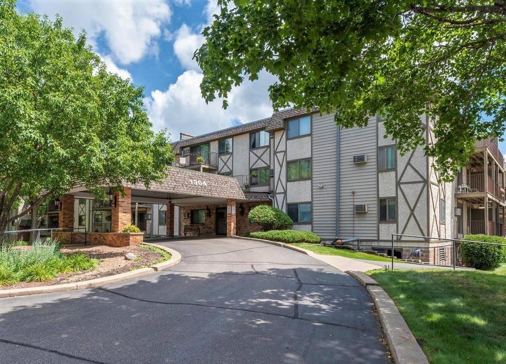 View of Residential at 1304 Medicine Lake Drive #210, Plymouth MN 55441, Plymouth - Mike Wilen | Minnesota Team Real Estate