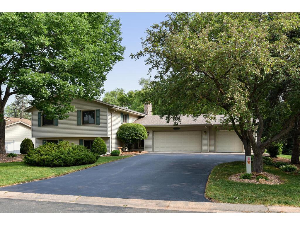 View of Residential at 7014 Crest Drive, Maple Grove MN 55311, Maple Grove - Mike Wilen | Minnesota Team Real Estate