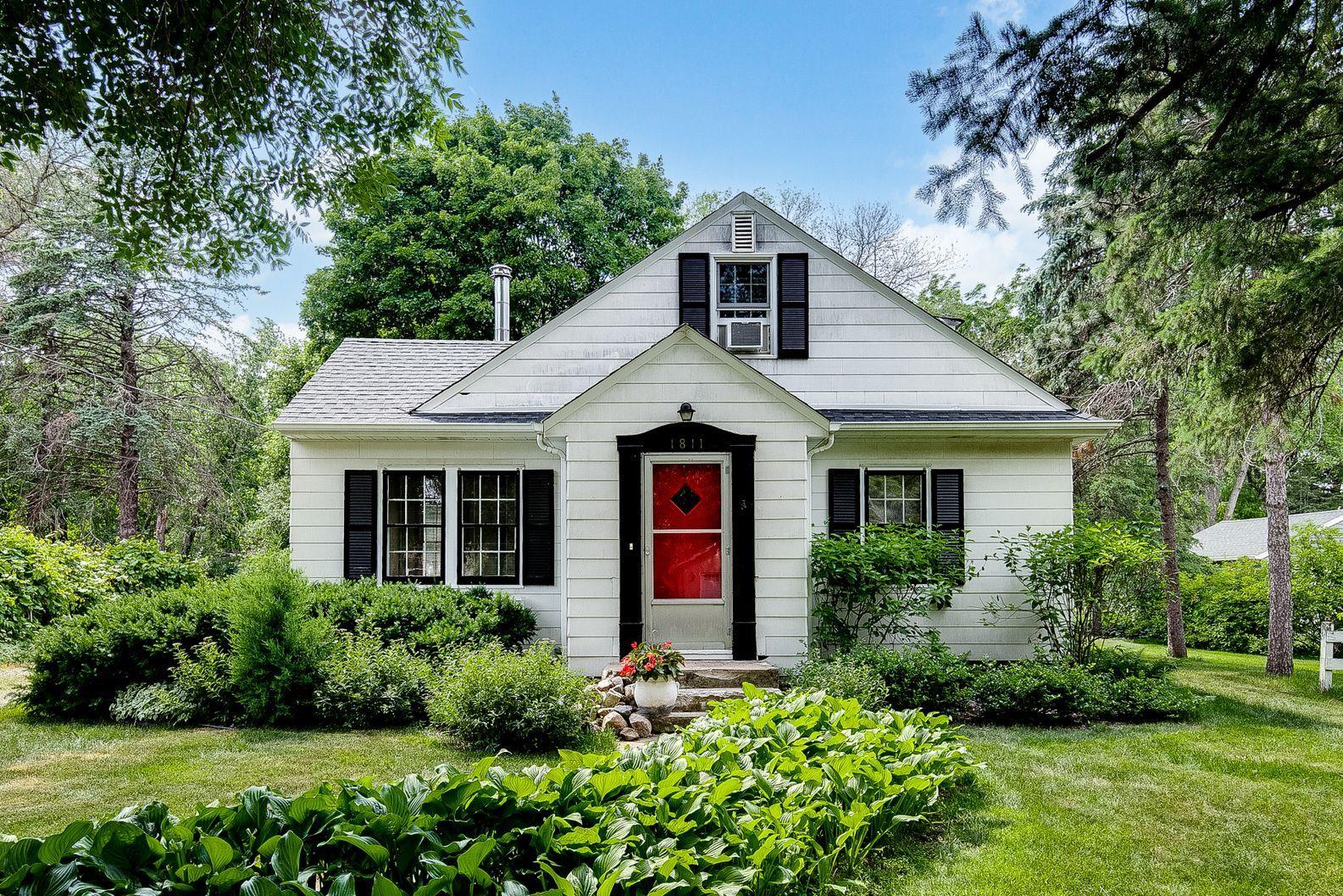 View of Residential at 1811 Howard Street, Maplewood MN 55109, Maplewood - Mike Wilen | Minnesota Team Real Estate