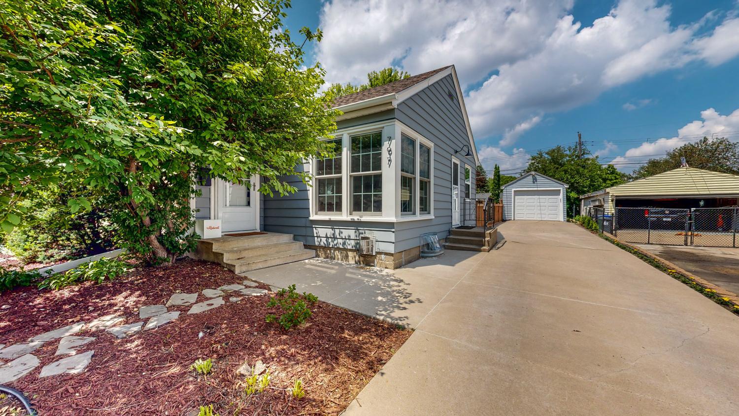 View of Residential at 797 Cottage Avenue, Saint Paul MN 55117, Saint Paul - Mike Wilen | Minnesota Team Real Estate