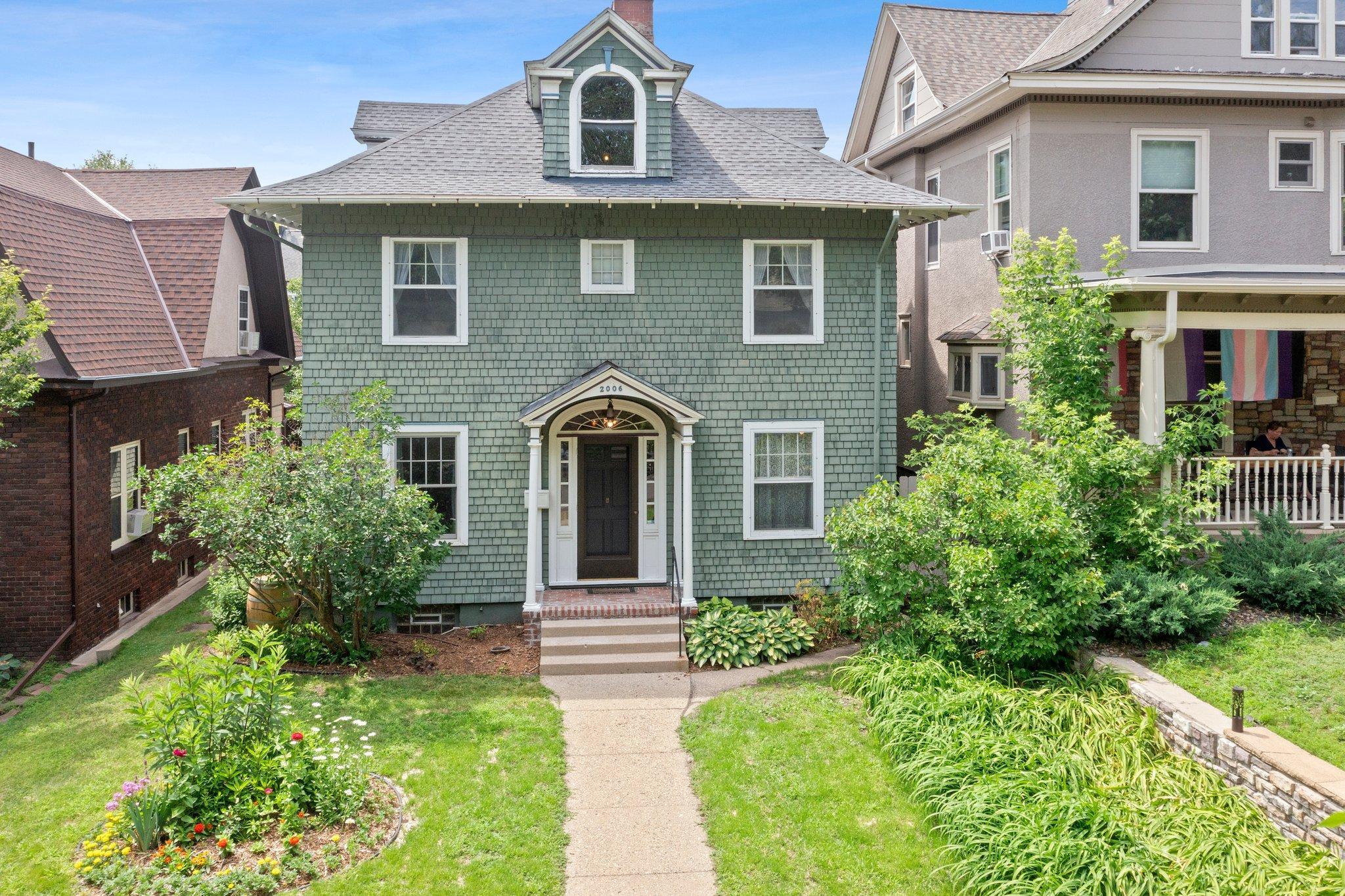 View of Residential at 2006 Girard Avenue, Minneapolis MN 55405, Minneapolis - Mike Wilen | Minnesota Team Real Estate