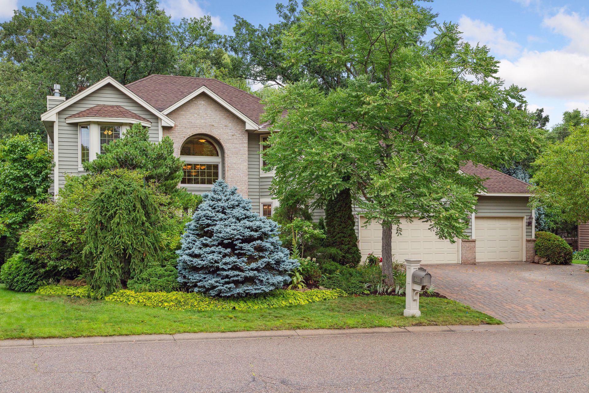 View of Residential at 6411 129th Street, Apple Valley MN 55124, Apple Valley - Mike Wilen | Minnesota Team Real Estate