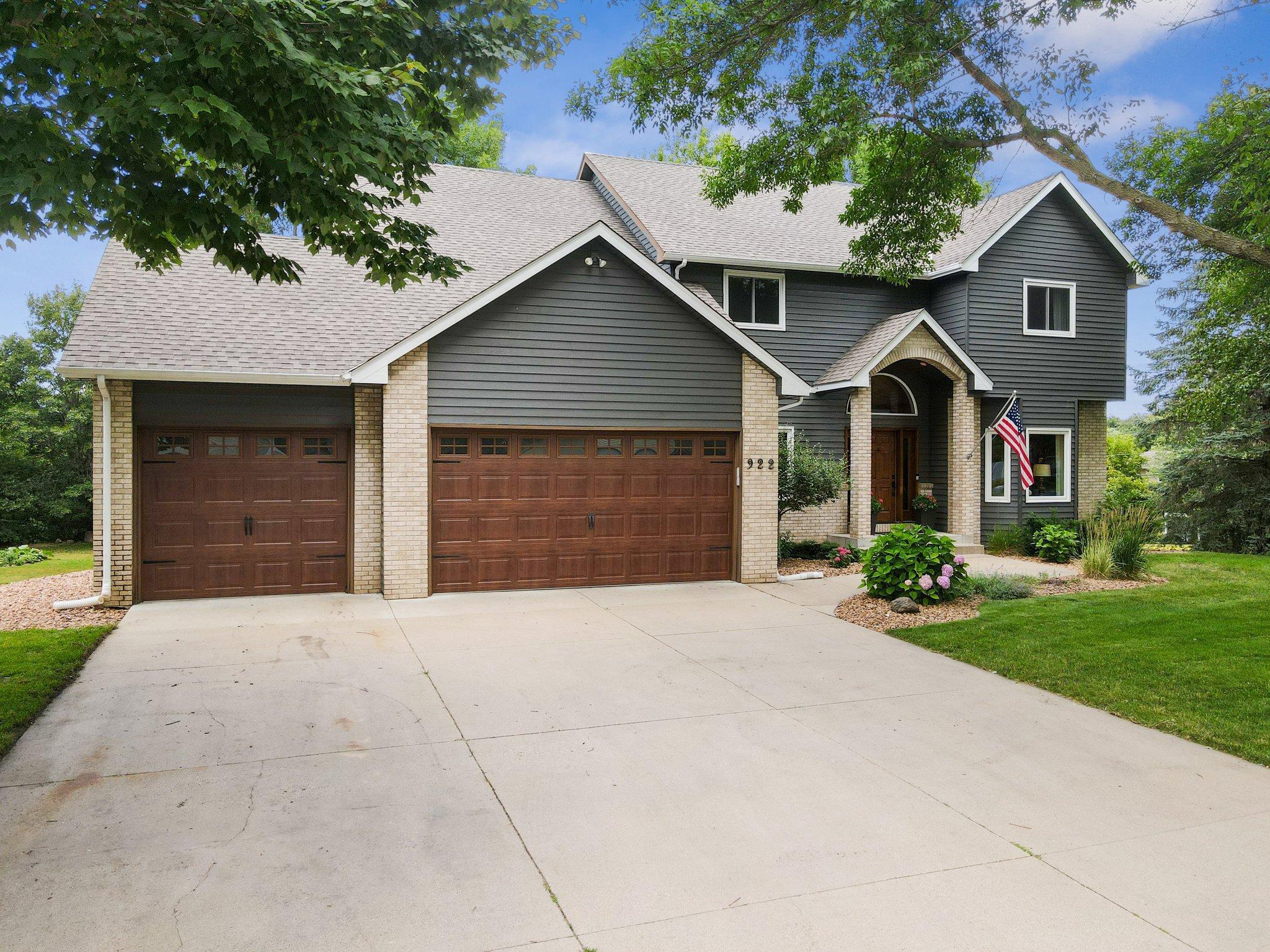 View of Residential at 922 Deer Creek Parkway, Belle Plaine MN 56011, Belle Plaine - Mike Wilen | Minnesota Team Real Estate