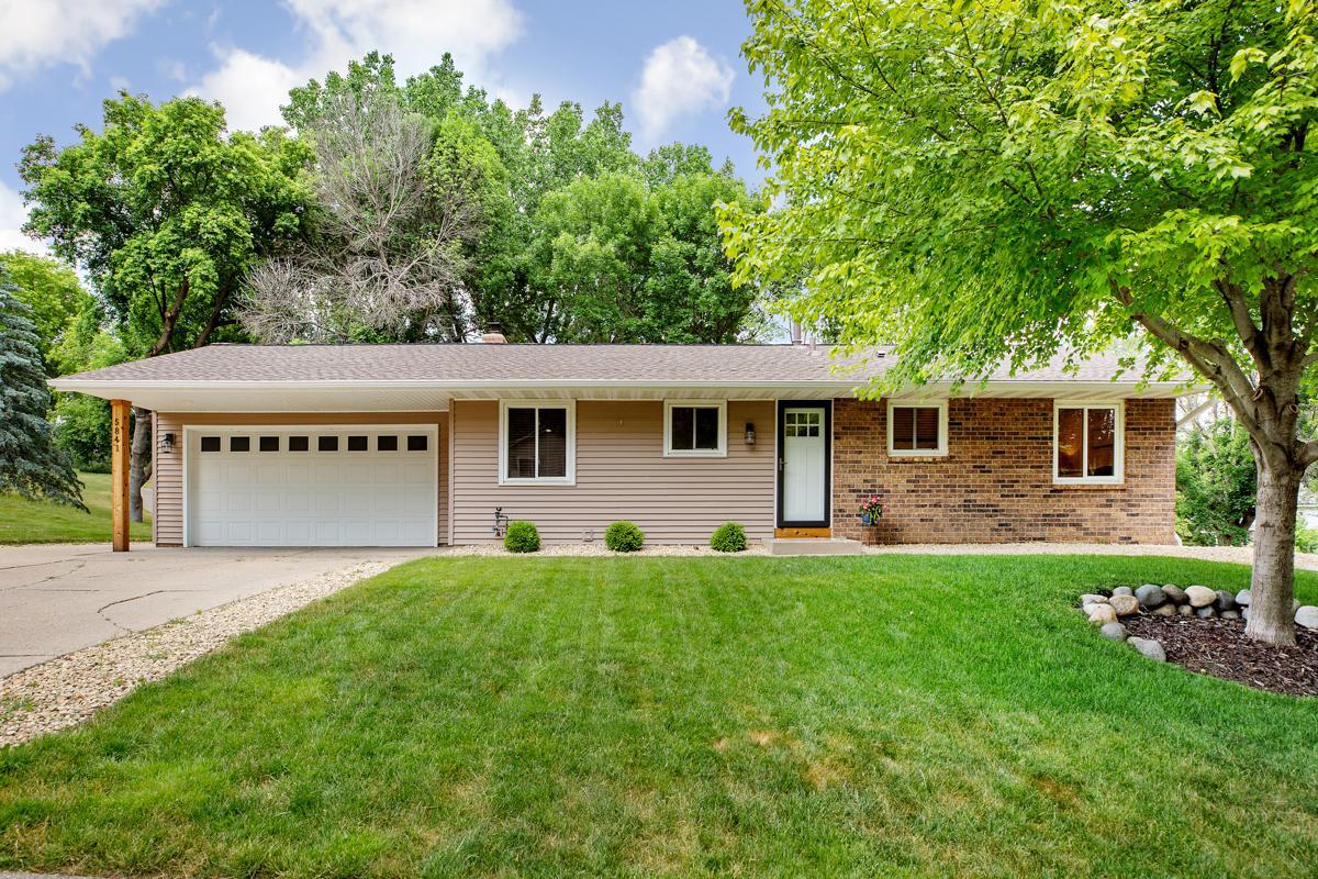 View of Residential at 5841 131st Street, Apple Valley MN 55124, Apple Valley - Mike Wilen | Minnesota Team Real Estate