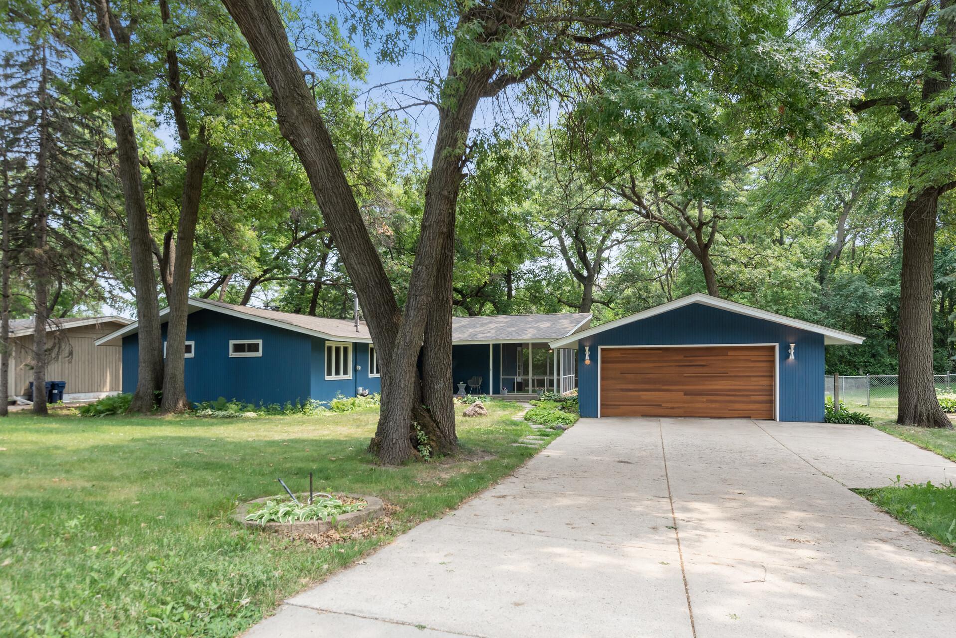 View of Residential at 7 Woodland Drive, Burnsville MN 55337, Burnsville - Mike Wilen | Minnesota Team Real Estate
