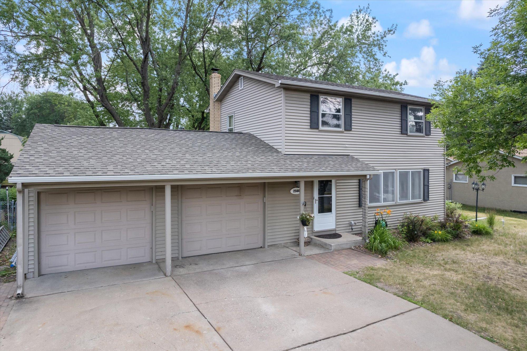 View of Residential at 2560 Dorothy Avenue, White Bear Lake MN 55110, White Bear Lake - Mike Wilen | Minnesota Team Real Estate