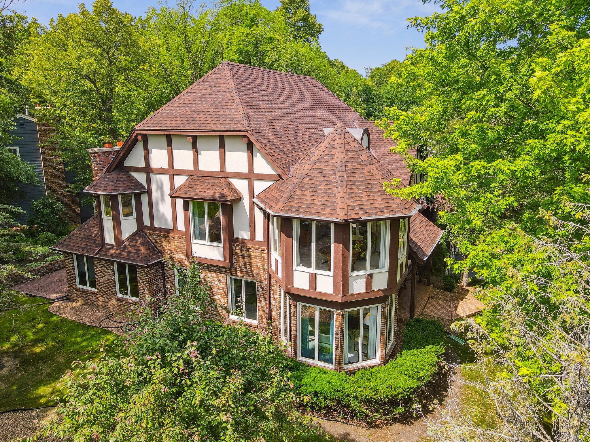 View of Residential at 8813 Hidden Oaks Drive, Eden Prairie MN 55344, Eden Prairie - Mike Wilen | Minnesota Team Real Estate