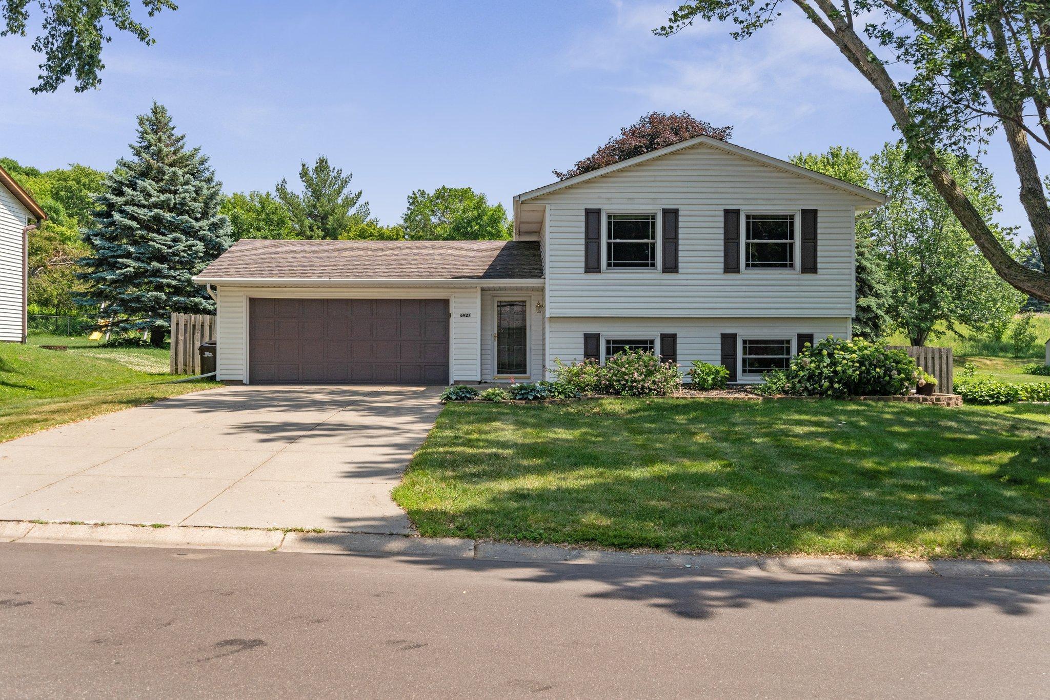 View of Residential at 6927 Idsen Avenue, Cottage Grove MN 55016, Cottage Grove - Mike Wilen | Minnesota Team Real Estate