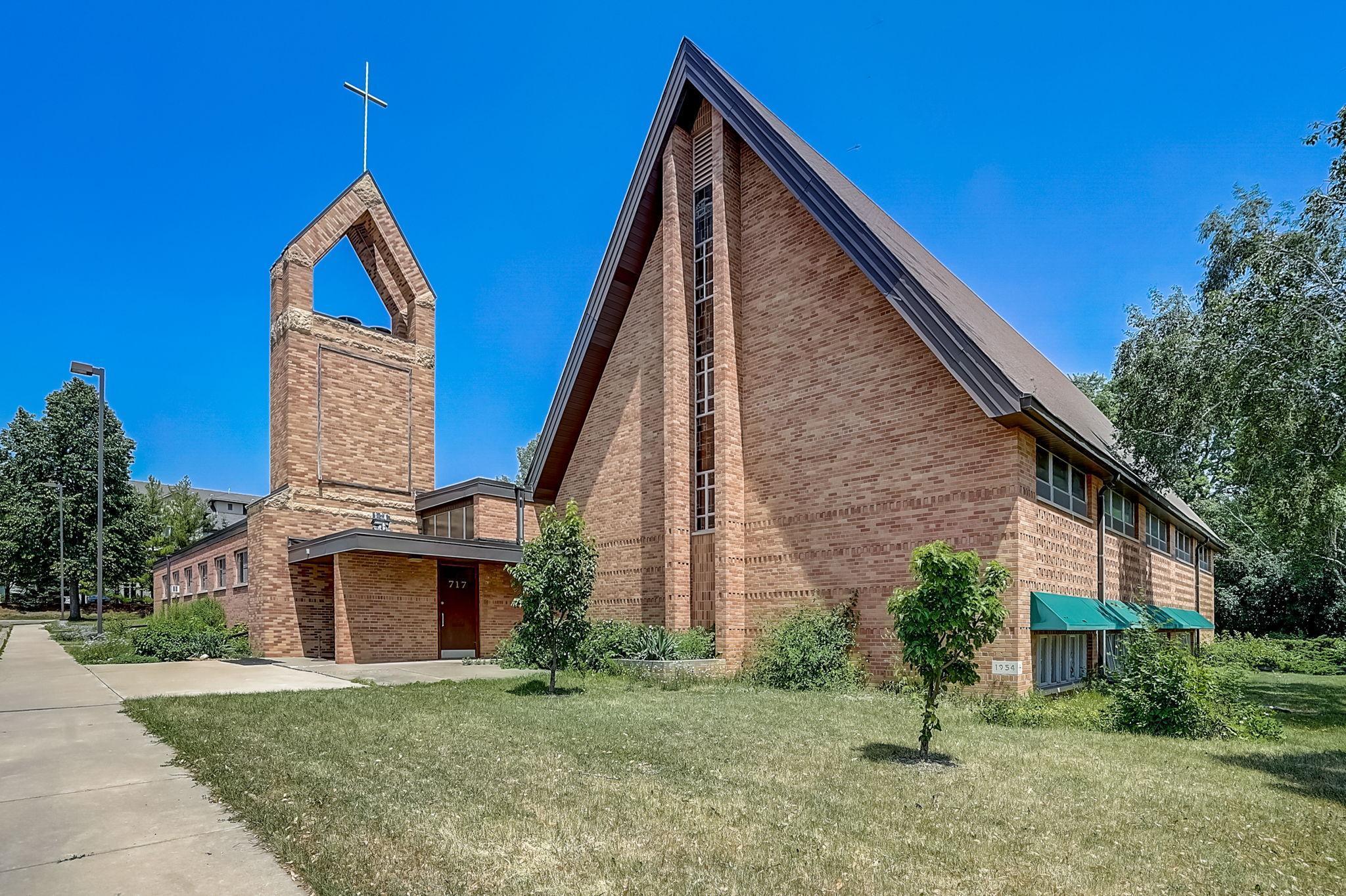 View of Commercial Sale at 717 Highway 7, Hopkins MN 55305, Hopkins - Mike Wilen | Minnesota Team Real Estate