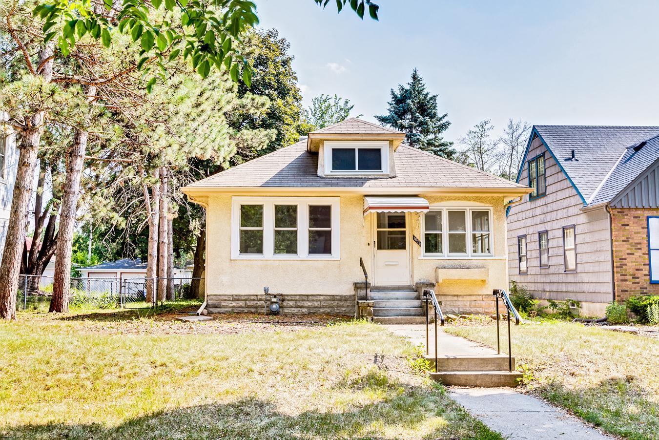 View of Residential at 1676 Taylor Avenue, Saint Paul MN 55104, Saint Paul - Mike Wilen | Minnesota Team Real Estate