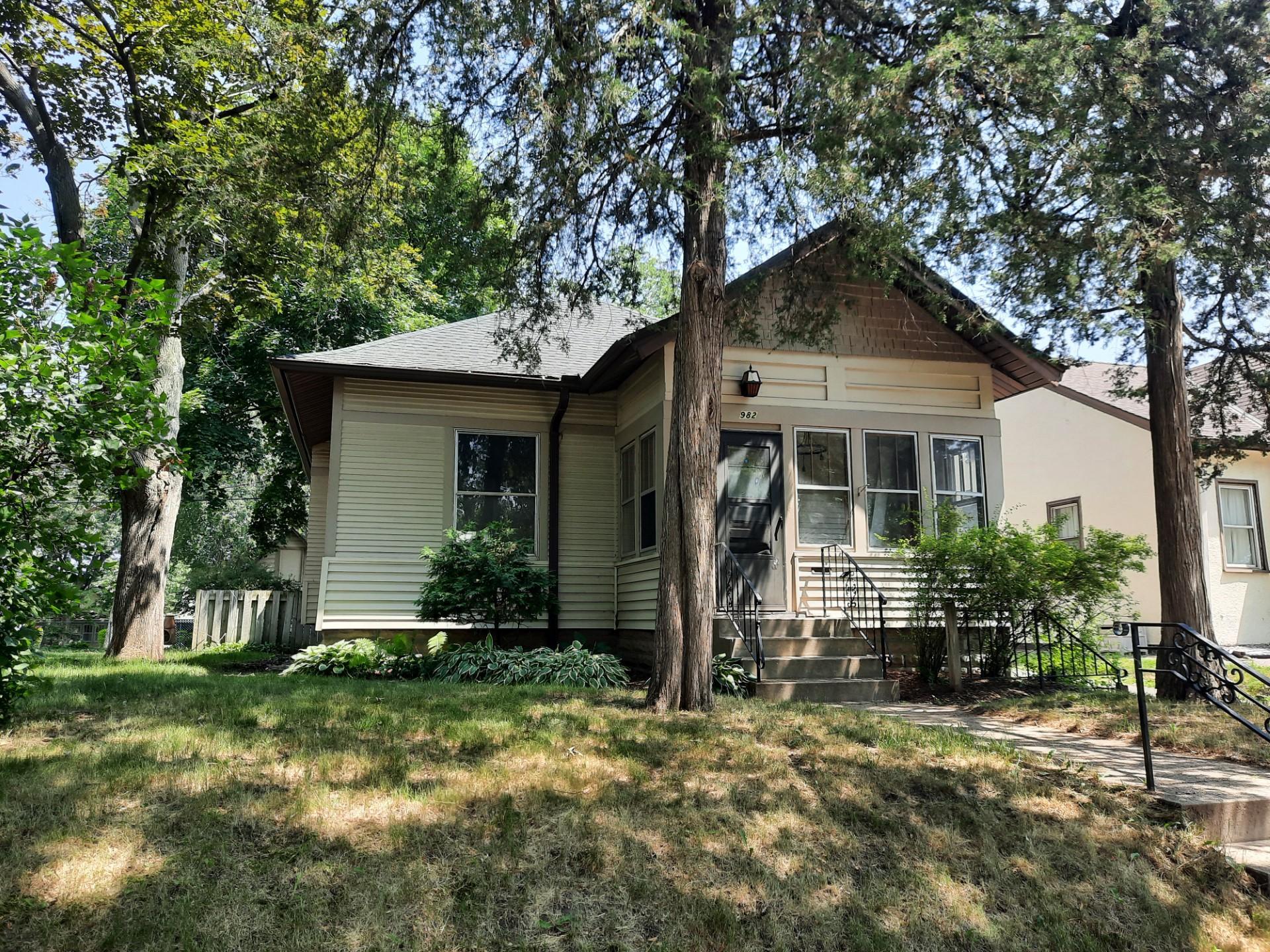 View of Residential at 982 Como Place, Saint Paul MN 55103, Saint Paul - Mike Wilen | Minnesota Team Real Estate