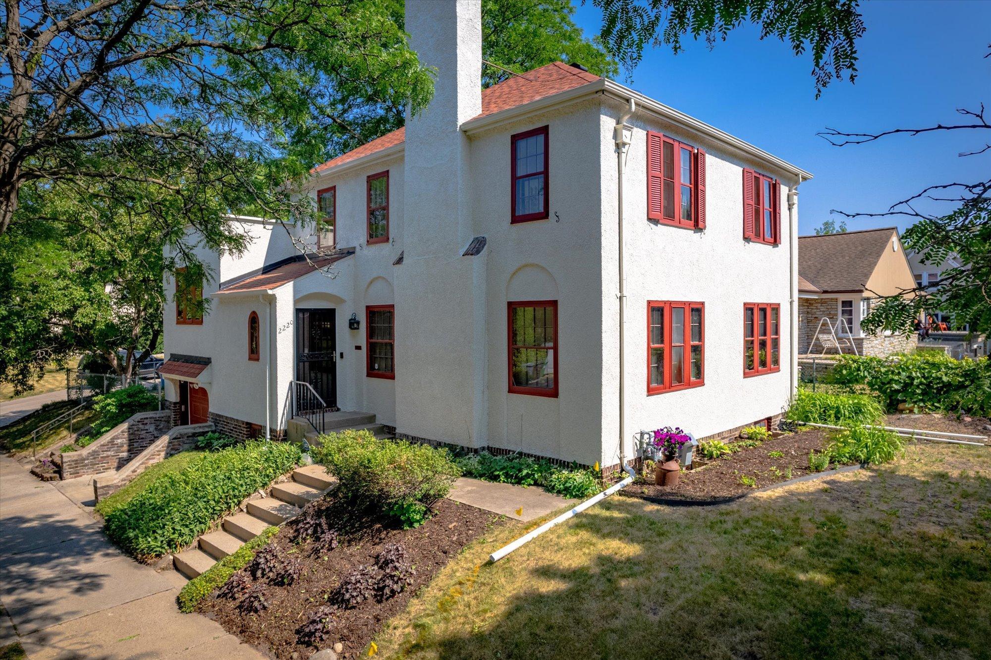 View of Residential at 2220 Vincent Avenue, Minneapolis MN 55411, Minneapolis - Mike Wilen | Minnesota Team Real Estate