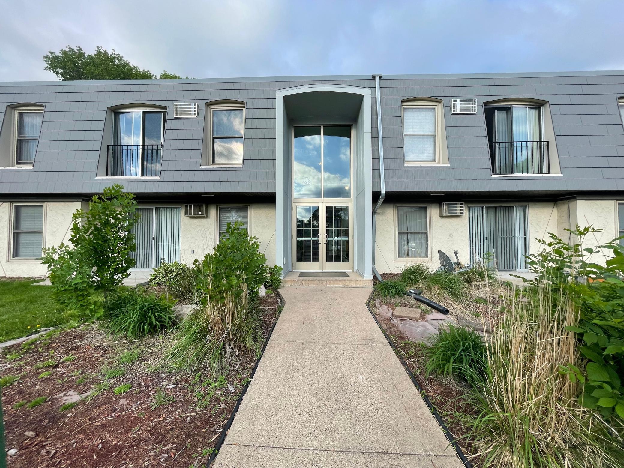 View of Residential at 813 11th Avenue #6, Hopkins MN 55343, Hopkins - Mike Wilen | Minnesota Team Real Estate