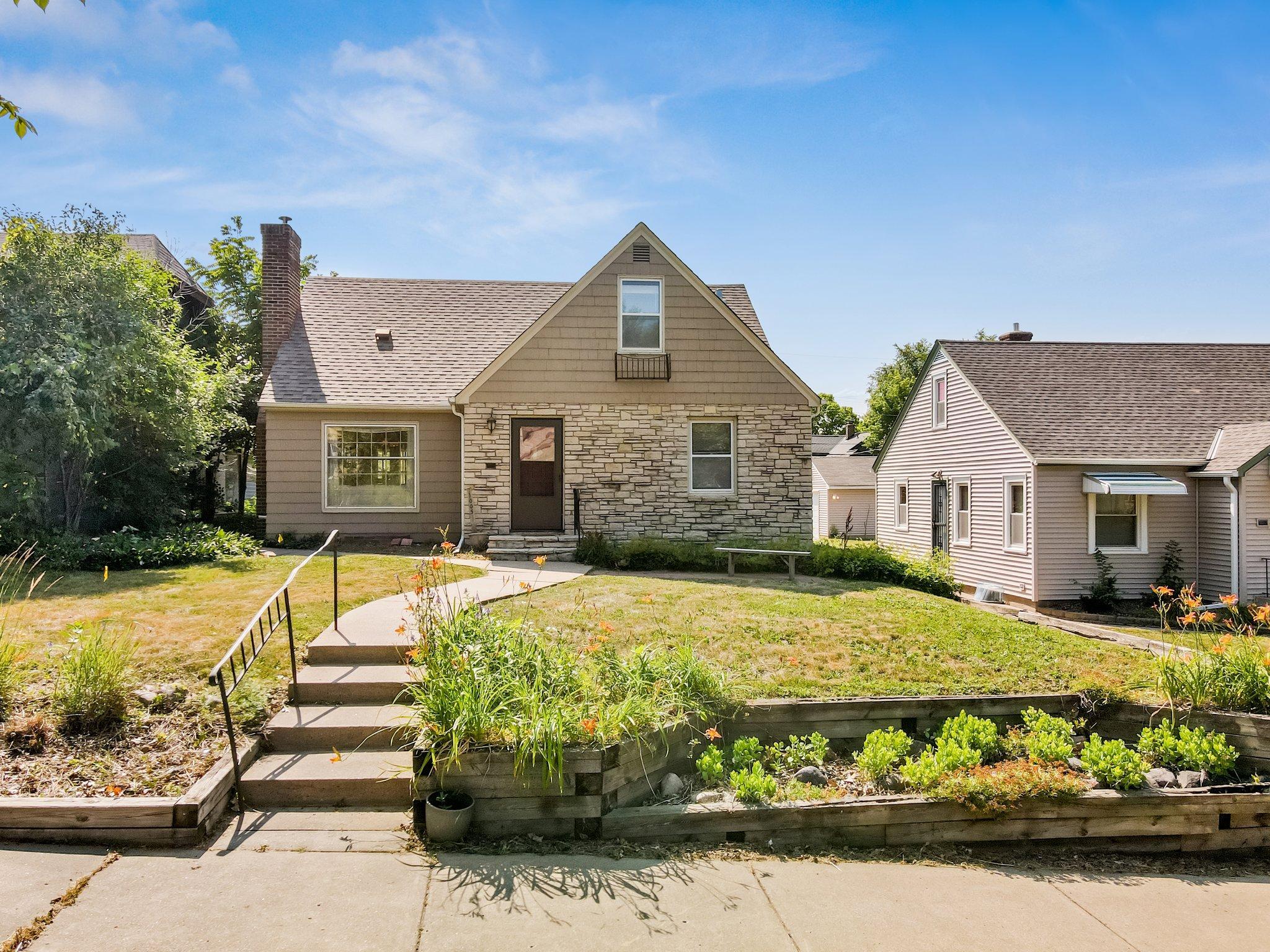 View of Residential at 1005 Upton Avenue, Minneapolis MN 55411, Minneapolis - Mike Wilen | Minnesota Team Real Estate