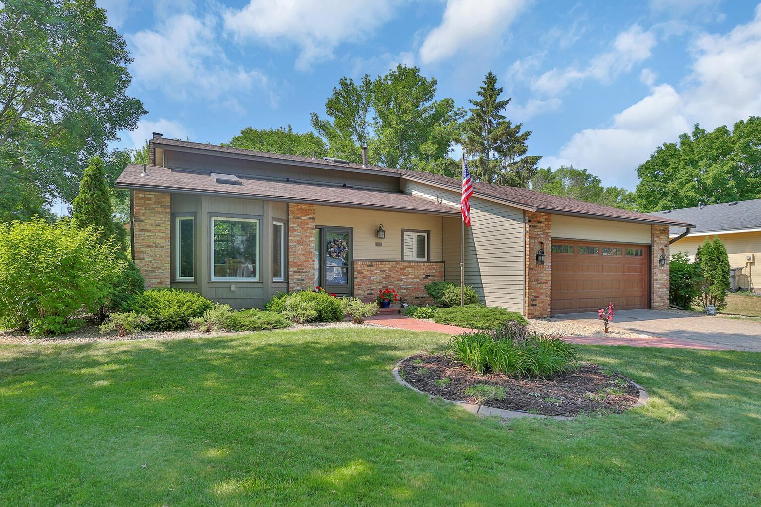 View of Residential at 10178 Nottingham Trail, Eden Prairie MN 55347, Eden Prairie - Mike Wilen | Minnesota Team Real Estate