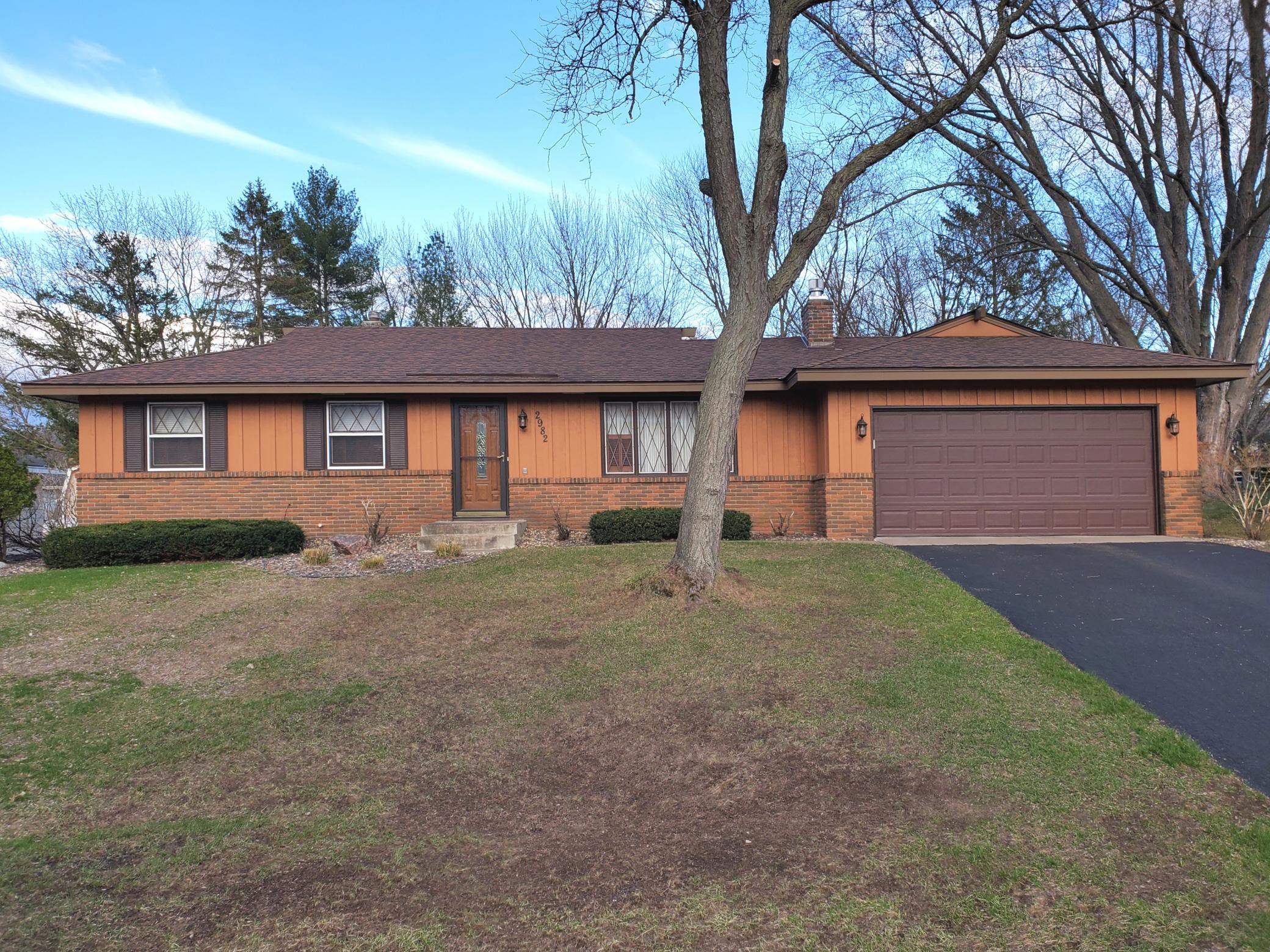 View of Residential at 2982 Winthrop Drive, Maplewood MN 55109, Maplewood - Mike Wilen | Minnesota Team Real Estate