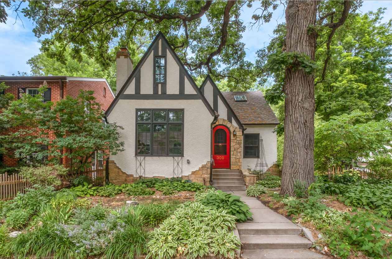 View of Residential at 300 Seymour Place, Minneapolis MN 55414, Minneapolis - Mike Wilen | Minnesota Team Real Estate