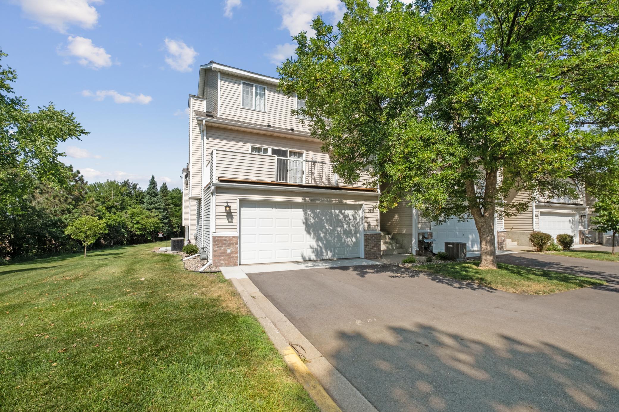 View of Residential at 929 Santa Vera Drive, Chanhassen MN 55317, Chanhassen - Mike Wilen | Minnesota Team Real Estate
