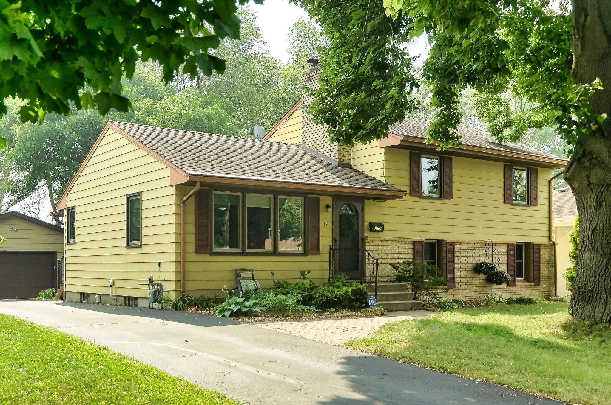 View of Residential at 117 17th Avenue, South Saint Paul MN 55075, South Saint Paul - Mike Wilen | Minnesota Team Real Estate