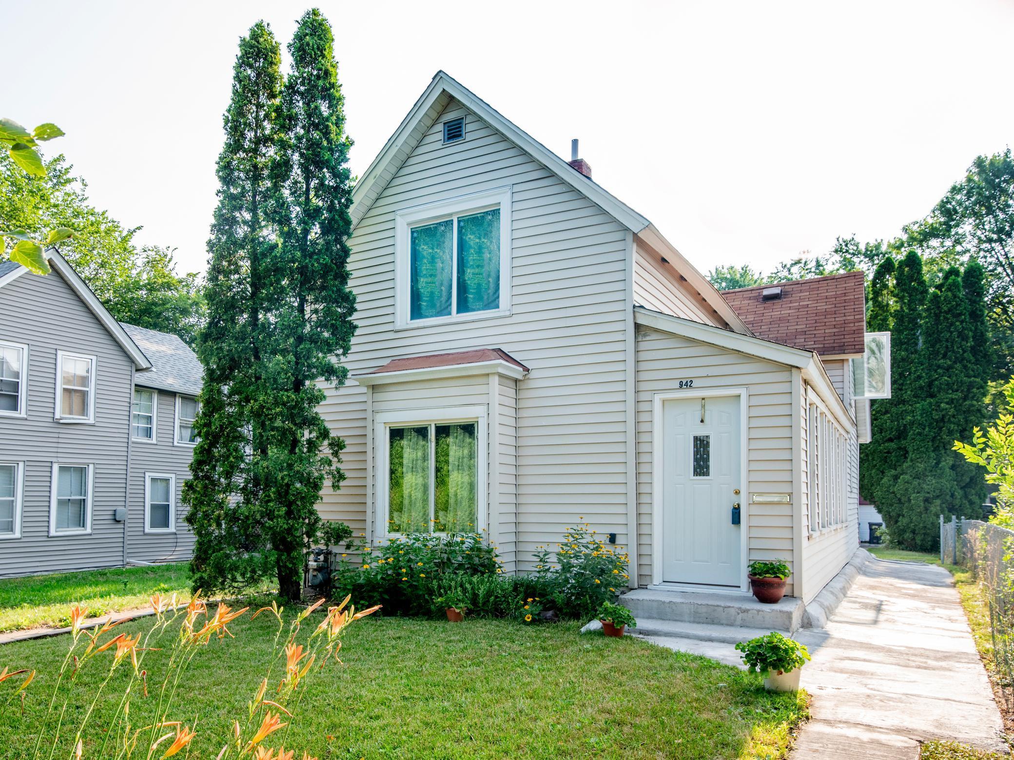 View of Residential at 942 Marion Street, Saint Paul MN 55117, Saint Paul - Mike Wilen | Minnesota Team Real Estate