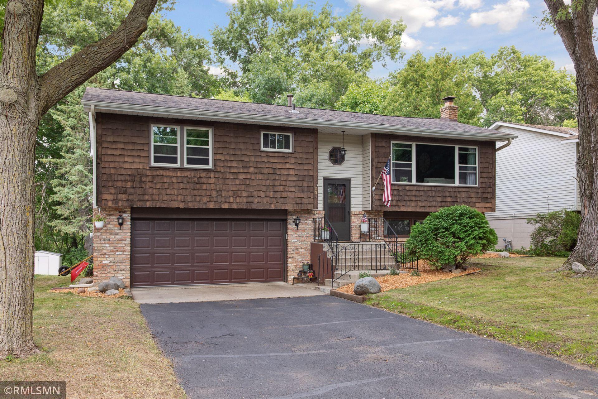 View of Residential at 2091 Burke Avenue, North Saint Paul MN 55109, North Saint Paul - Mike Wilen | Minnesota Team Real Estate