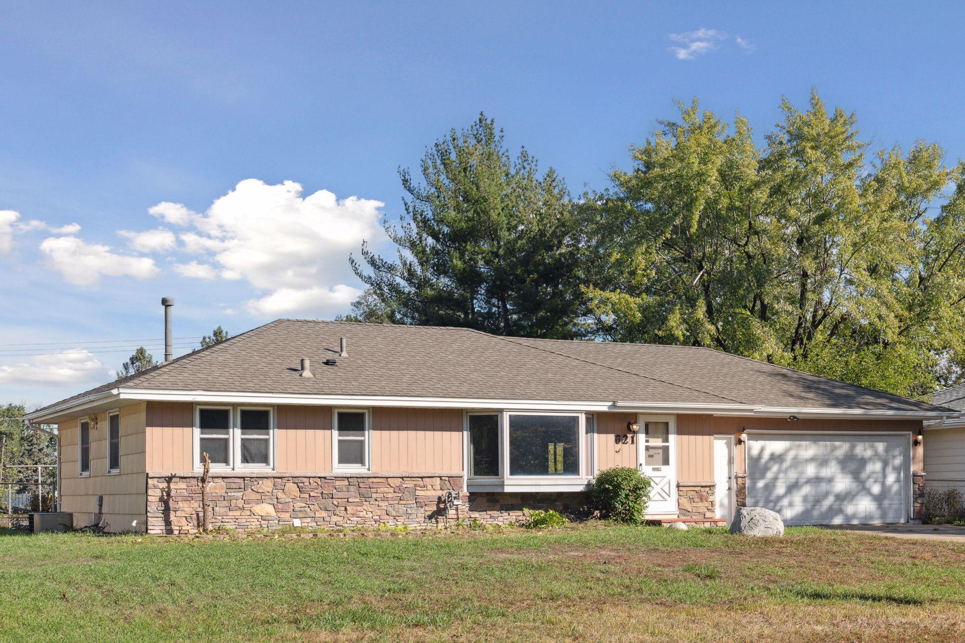 View of Residential at 621 58th Avenue, Fridley MN 55432, Fridley - Mike Wilen | Minnesota Team Real Estate