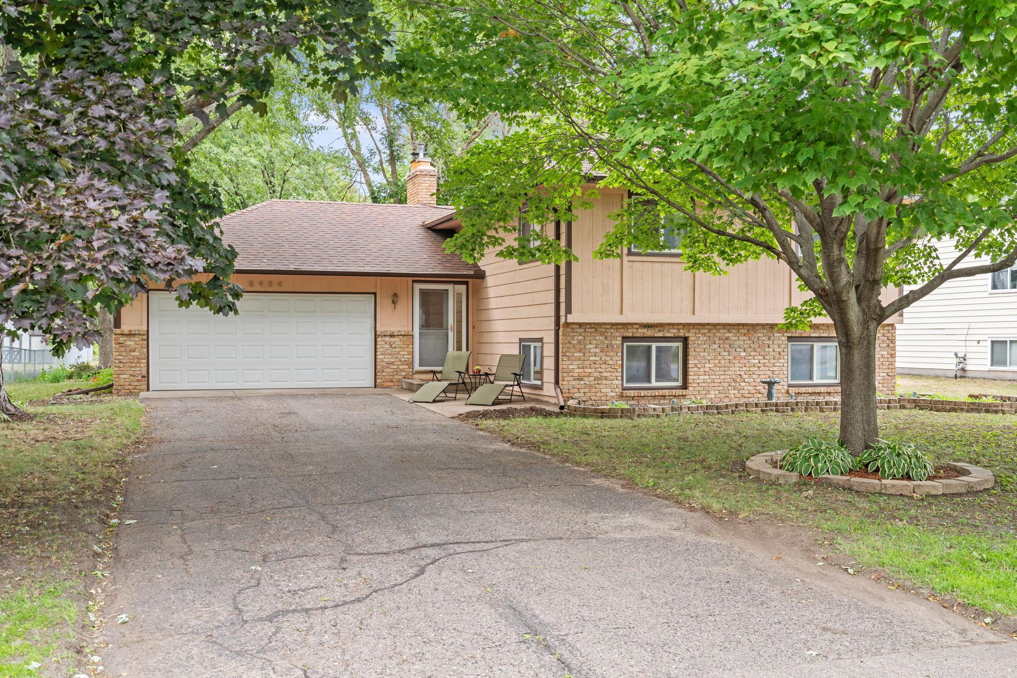 View of Residential at 8484 Sunnyside Road, Mounds View MN 55112, Mounds View - Mike Wilen | Minnesota Team Real Estate