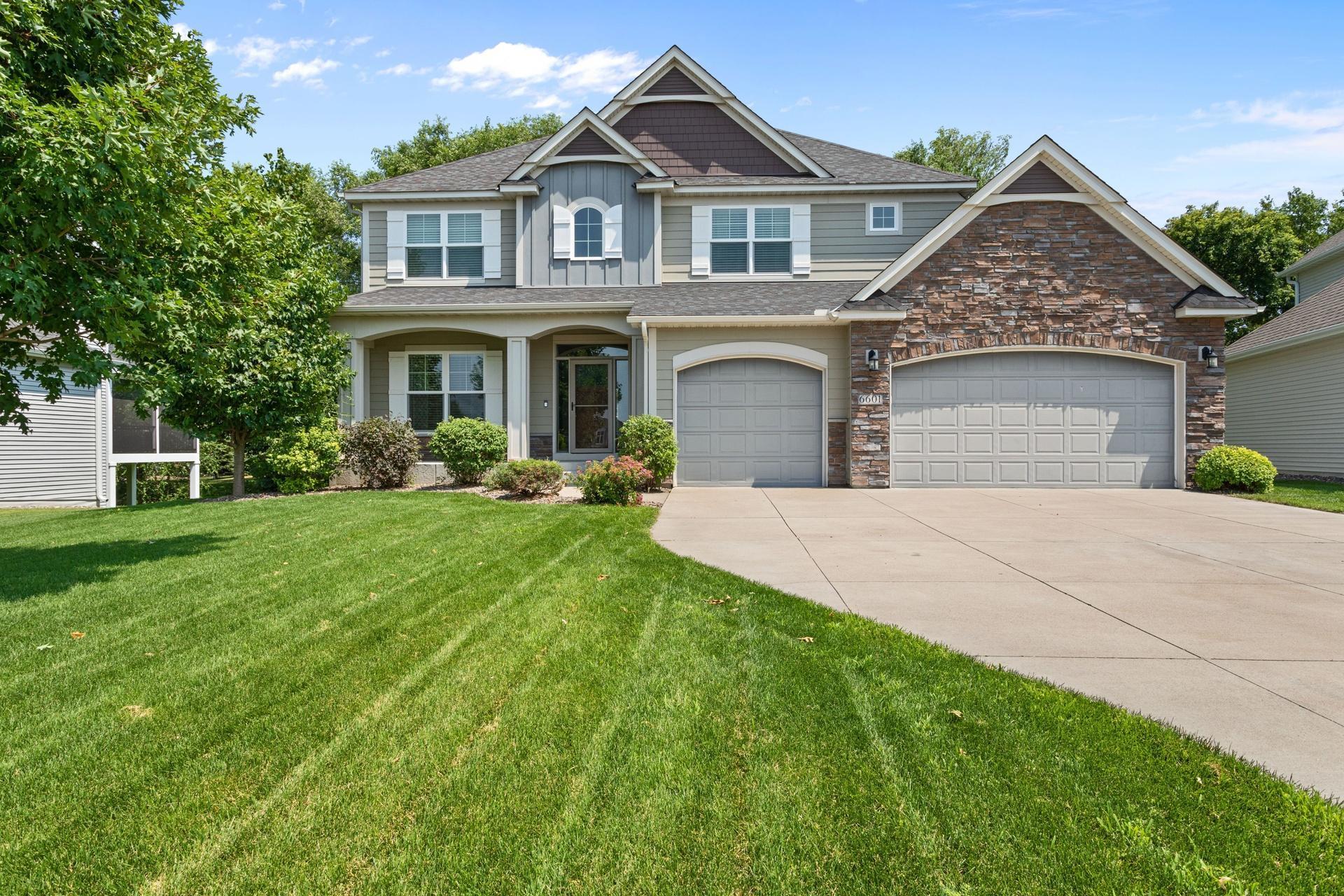 View of Residential at 6601 104th Circle, Brooklyn Park MN 55445, Brooklyn Park - Mike Wilen | Minnesota Team Real Estate