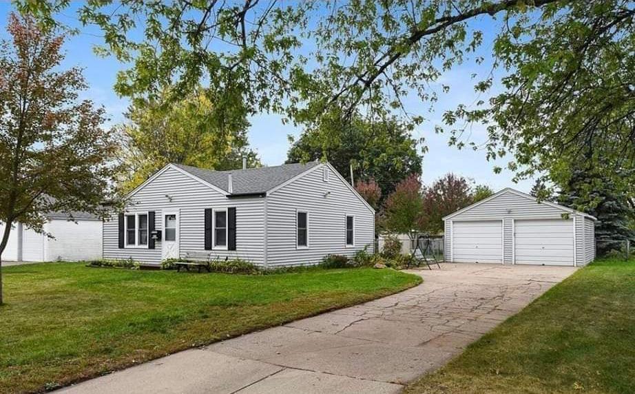 View of Residential at 5651 Knox Avenue, Brooklyn Center MN 55430, Brooklyn Center - Mike Wilen | Minnesota Team Real Estate